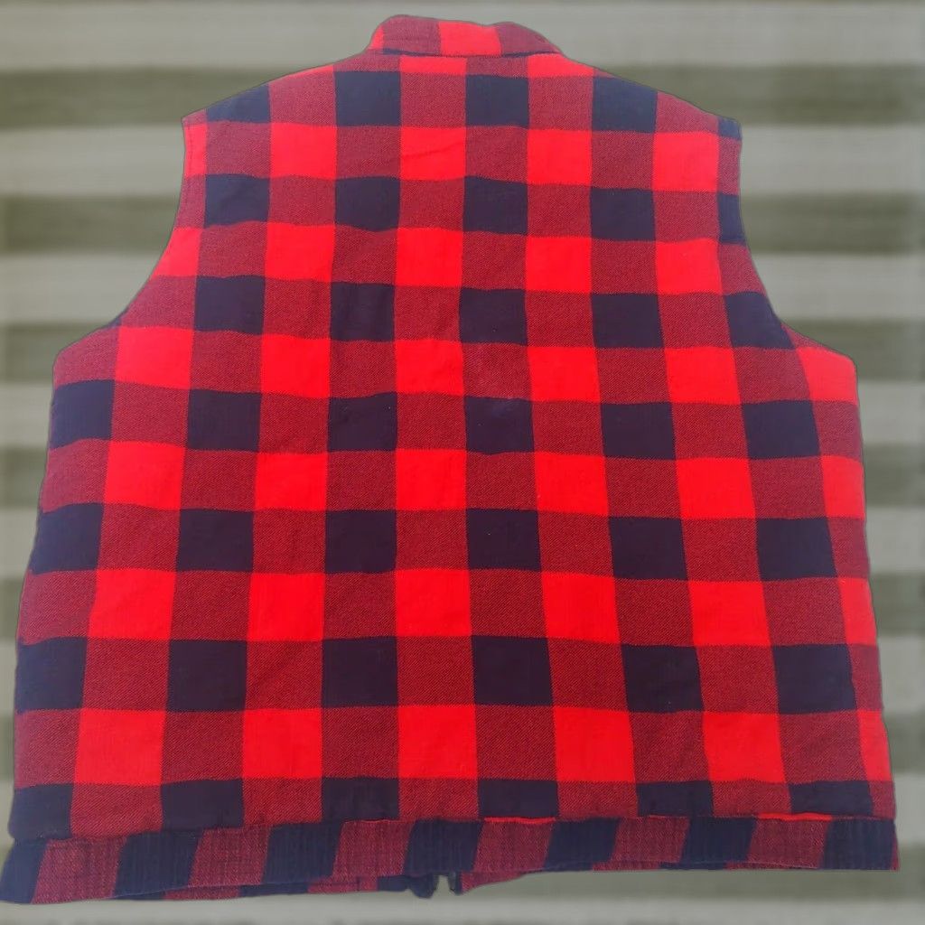 Vintage VINTAGE Woodland Vest Men L Red Buffalo Plaid Flannel Insulated Lumberjack Size US L / EU 52-54 / 3 - 1 Thumbnail