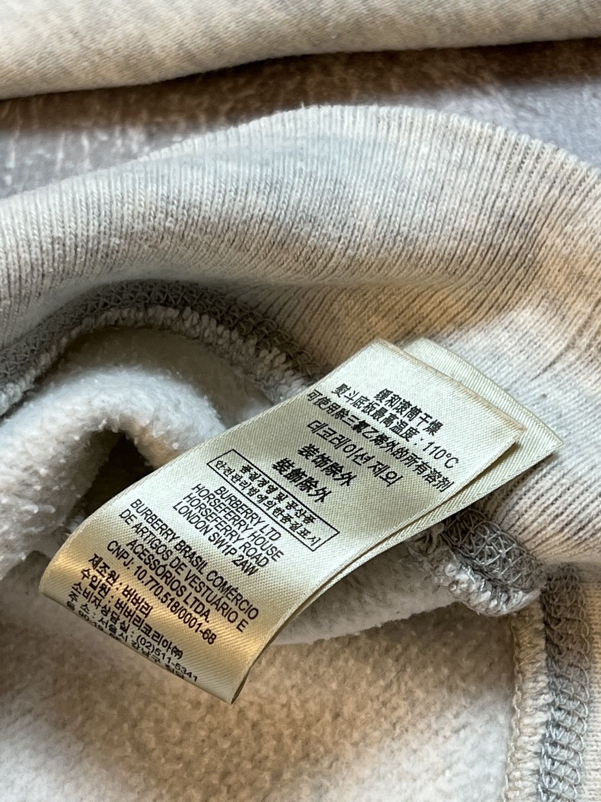 Burberry × Vintage Burberry Brit sweatshirt size l Size US L / EU 52-54 / 3 - 9 Thumbnail