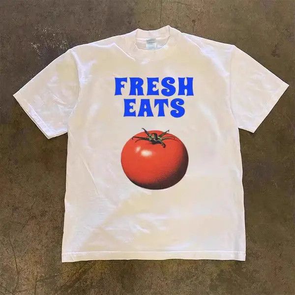 Japanese Brand White Loose Fresh Tomato Print Short Sleeve T-Shirt Size US M / EU 48-50 / 2 - 1 Thumbnail