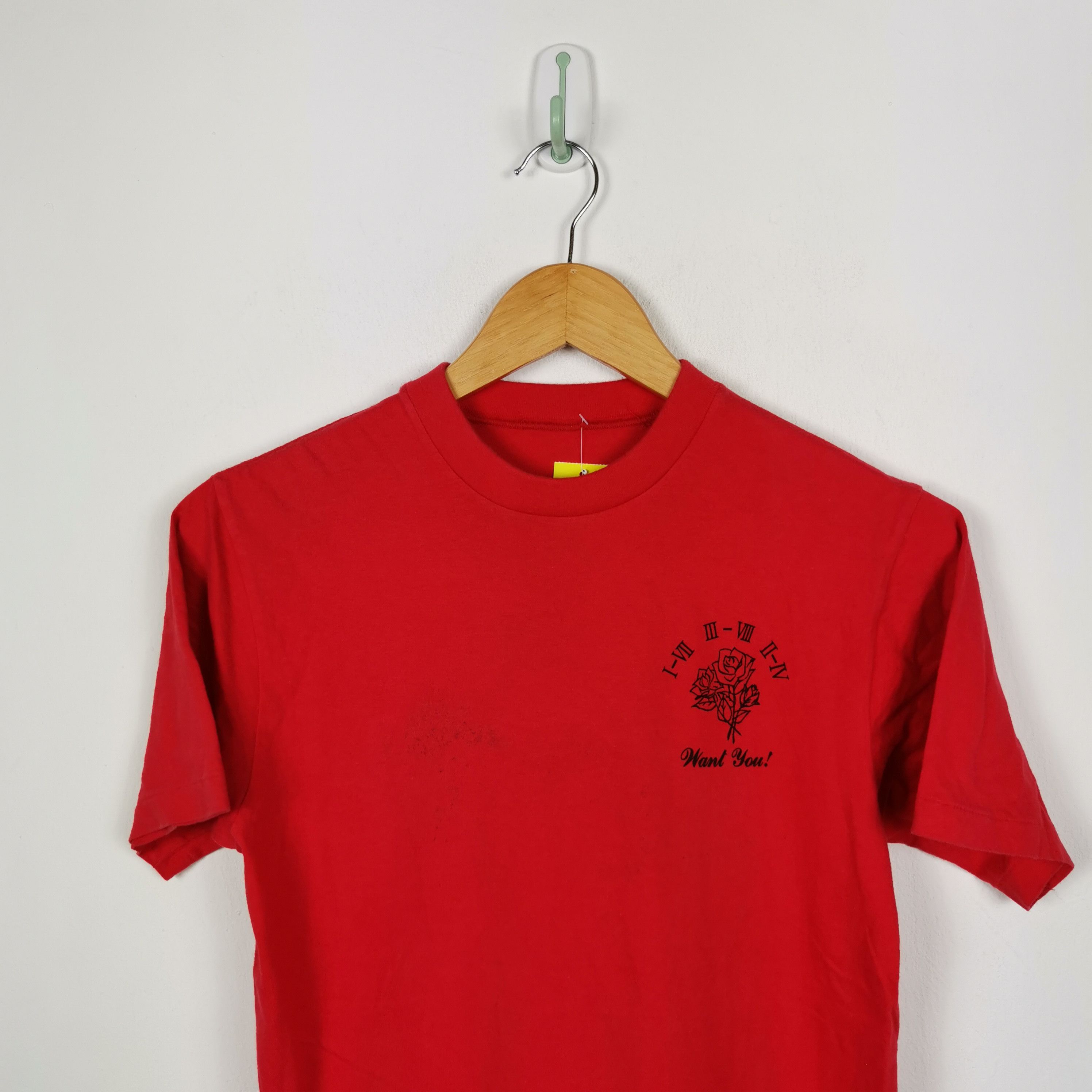 Vintage Vintage 90's Red Revolution Horse T-Shirt Size US XS / EU 42 / 0 - 4 Thumbnail