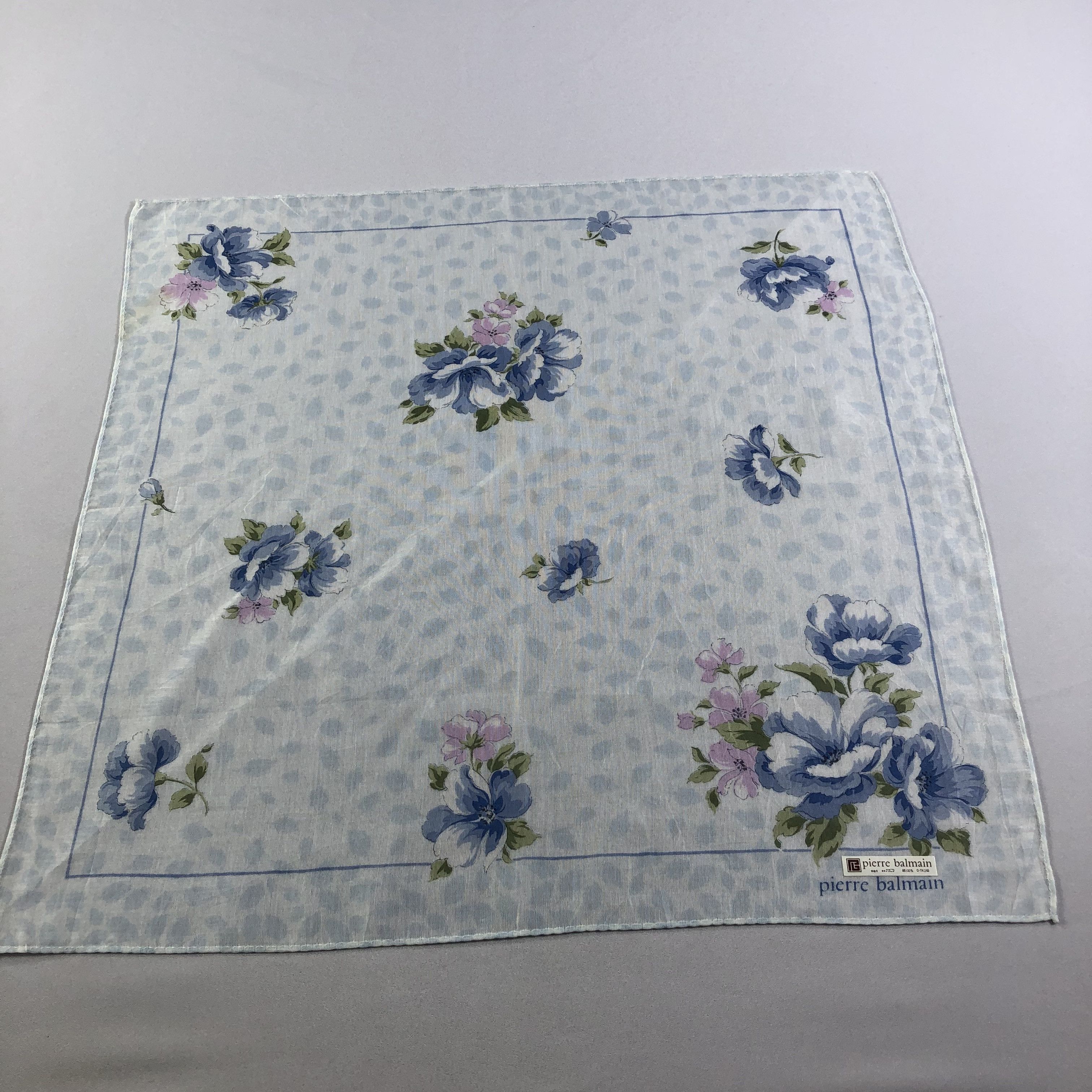 Pierre Balmain Pierre Balmain Handkerchief Neckerchief Bandana H1629 Size ONE SIZE - 2 Thumbnail