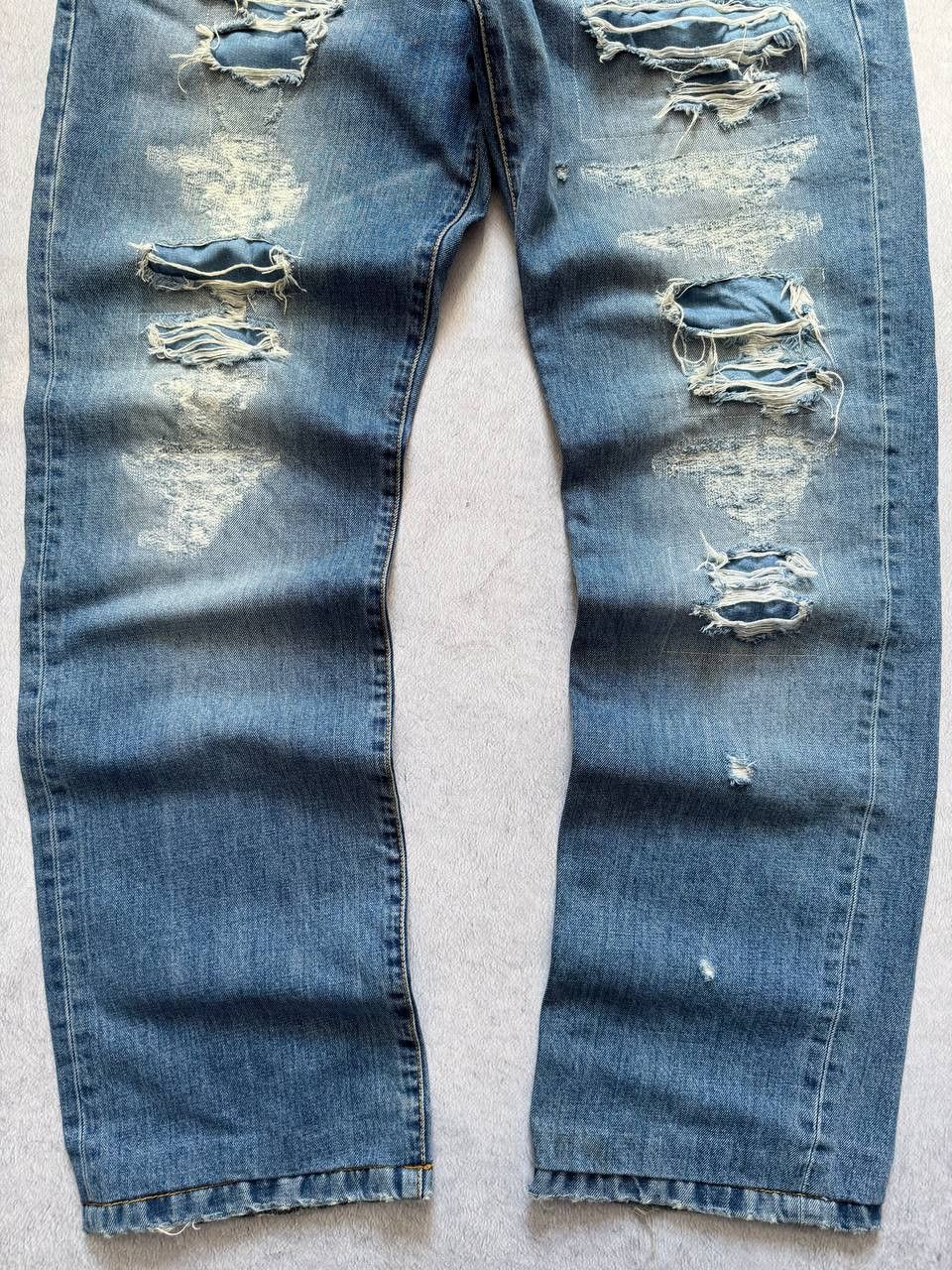 Dirk Bikkembergs Dirk Bikkemberg Logo Distressed Denim Ripped Pants Size US 34 / EU 50 - 6 Thumbnail