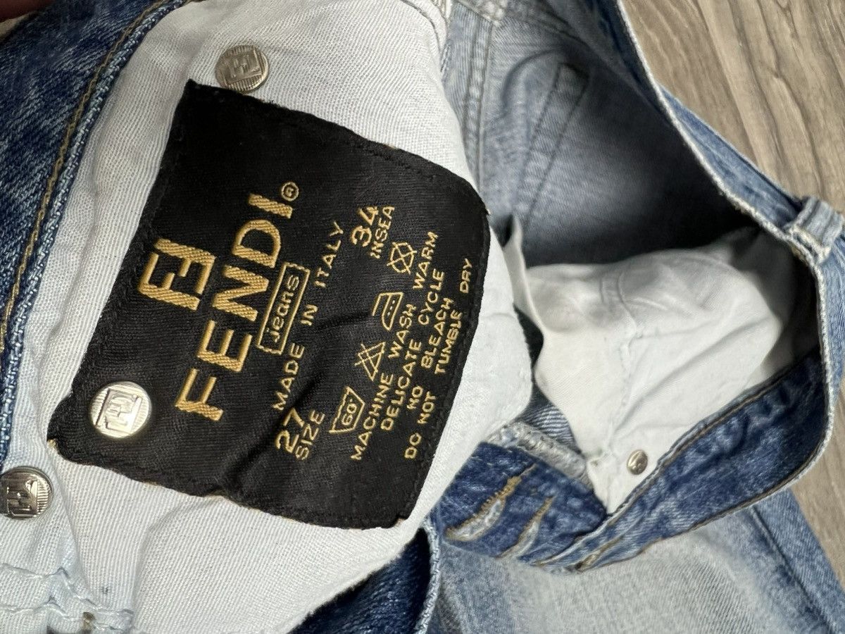 Fendi Vintage Fendi jeans bootcut washed denim 80s Size 27" / US 4 / IT 40 - 5 Thumbnail