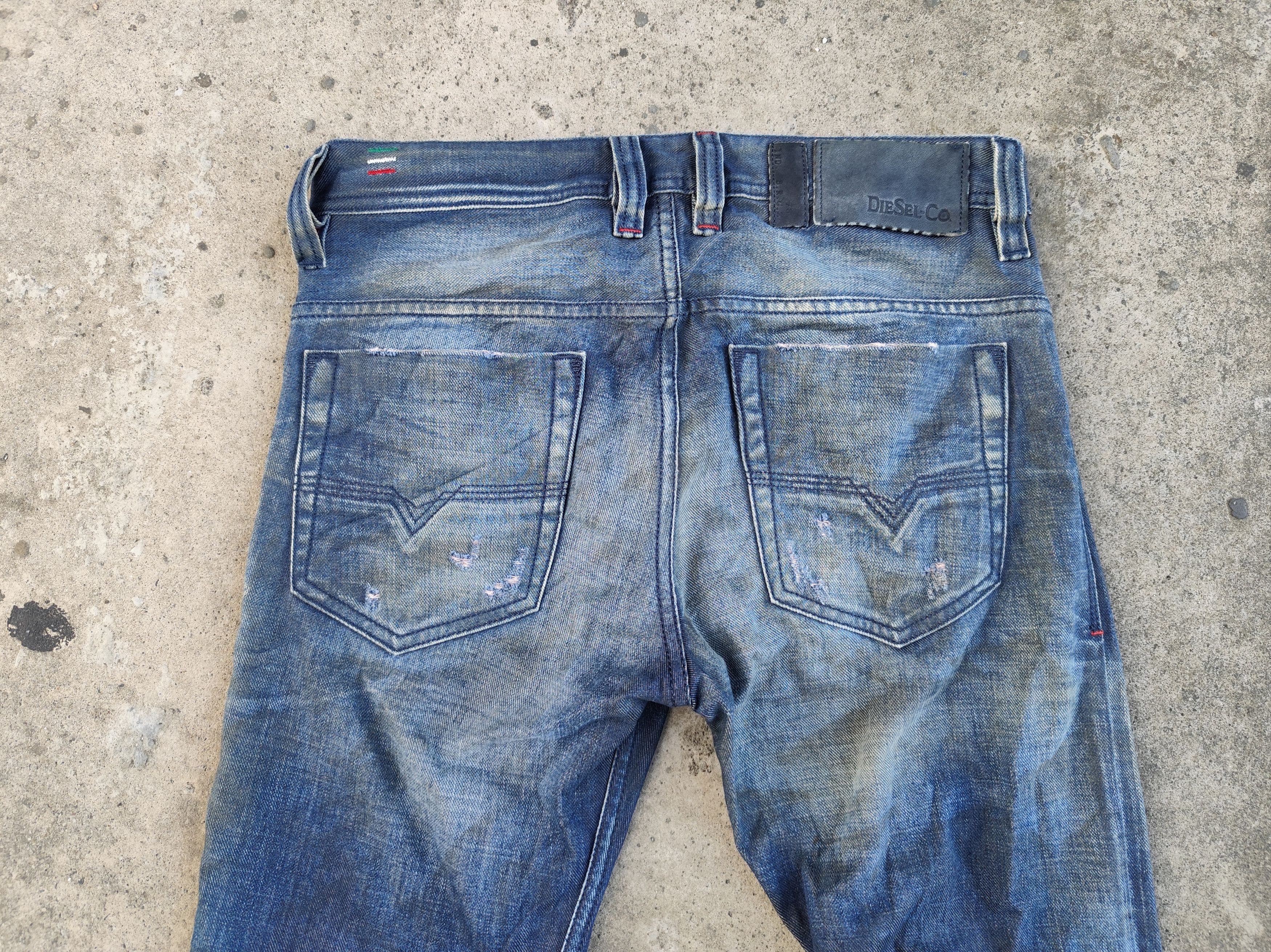Diesel × Diesel Black Gold × Vintage Diesel jeans distressed Size US 30 / EU 46 - 3 Thumbnail