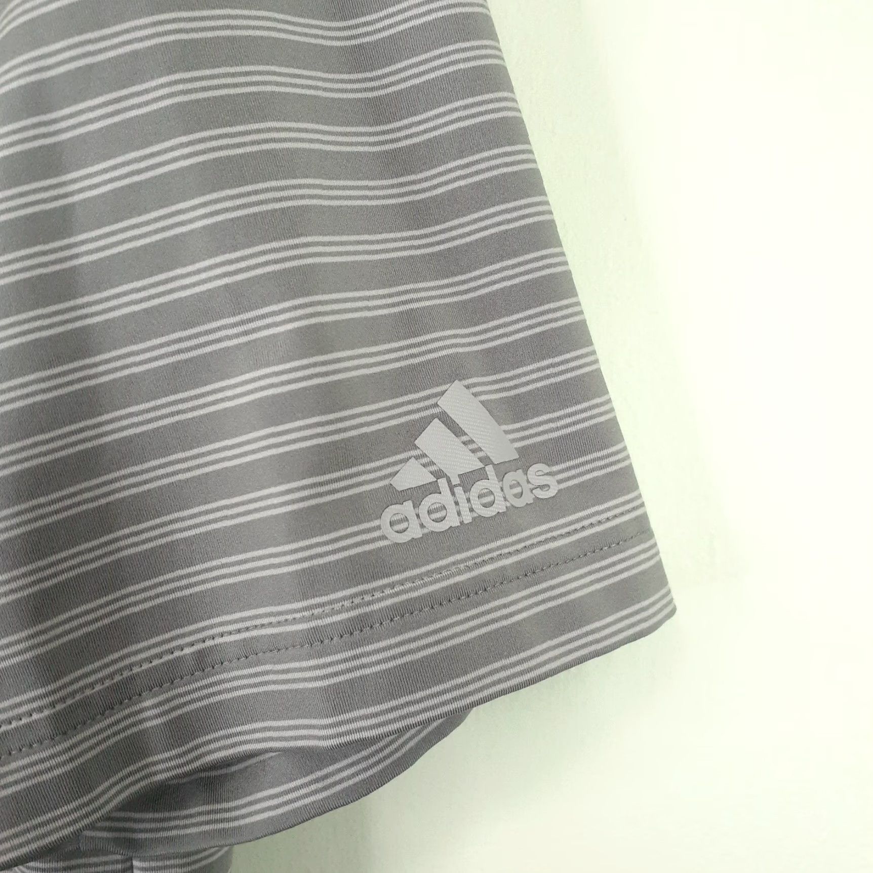 Adidas Adidas Golf Polo Shirt Short Sleeve Mens Medium Striped Gray Size US M / EU 48-50 / 2 - 4 Thumbnail