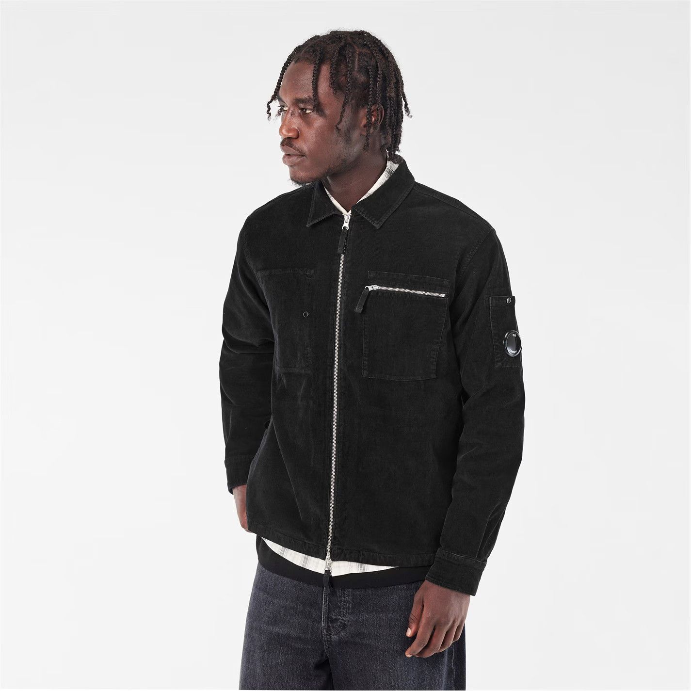 C.P. Company o1g2r1mq0426 Corduroy Long Sleeve Zip Overshirt in Black Size US S / EU 44-46 / 1 - 3 Thumbnail
