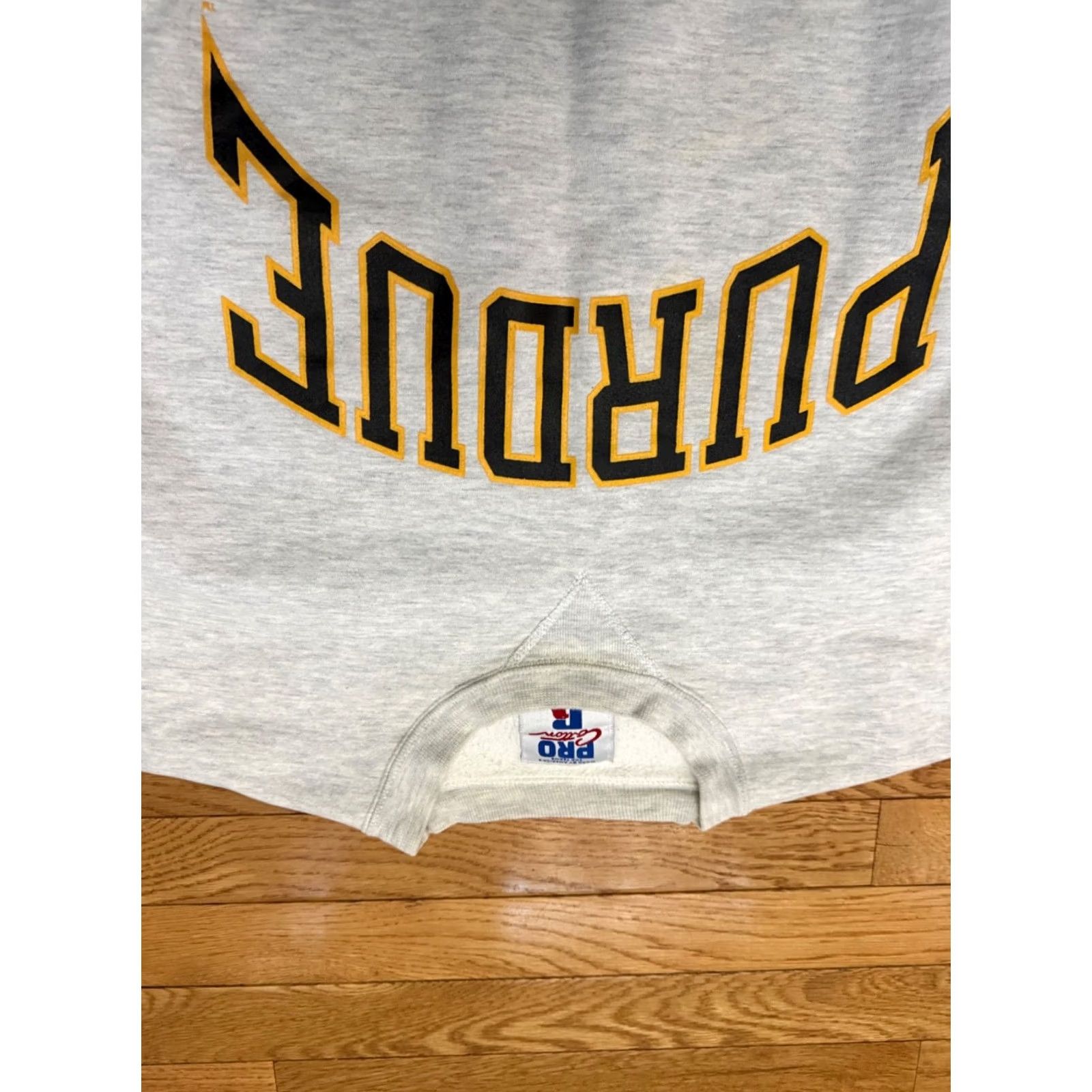 Vintage VINTAGE Russell Pro Cotton Mens 2XL Pullover Crew Neck USA Purdue Boilers Sweatshirt Gray University/Boilers Mens Size US XXL / EU 58 / 5 - 3 Thumbnail