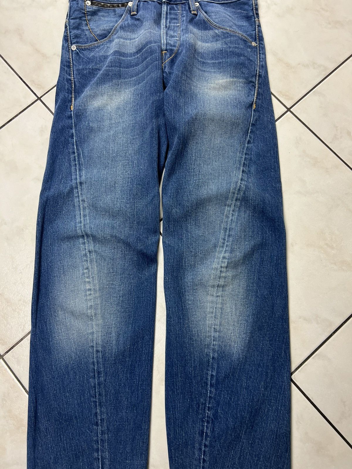 Levi's Vintage Levi’s engineered jeans asymmetrical y2k baggy pants Size US 28 / EU 44 - 4 Thumbnail