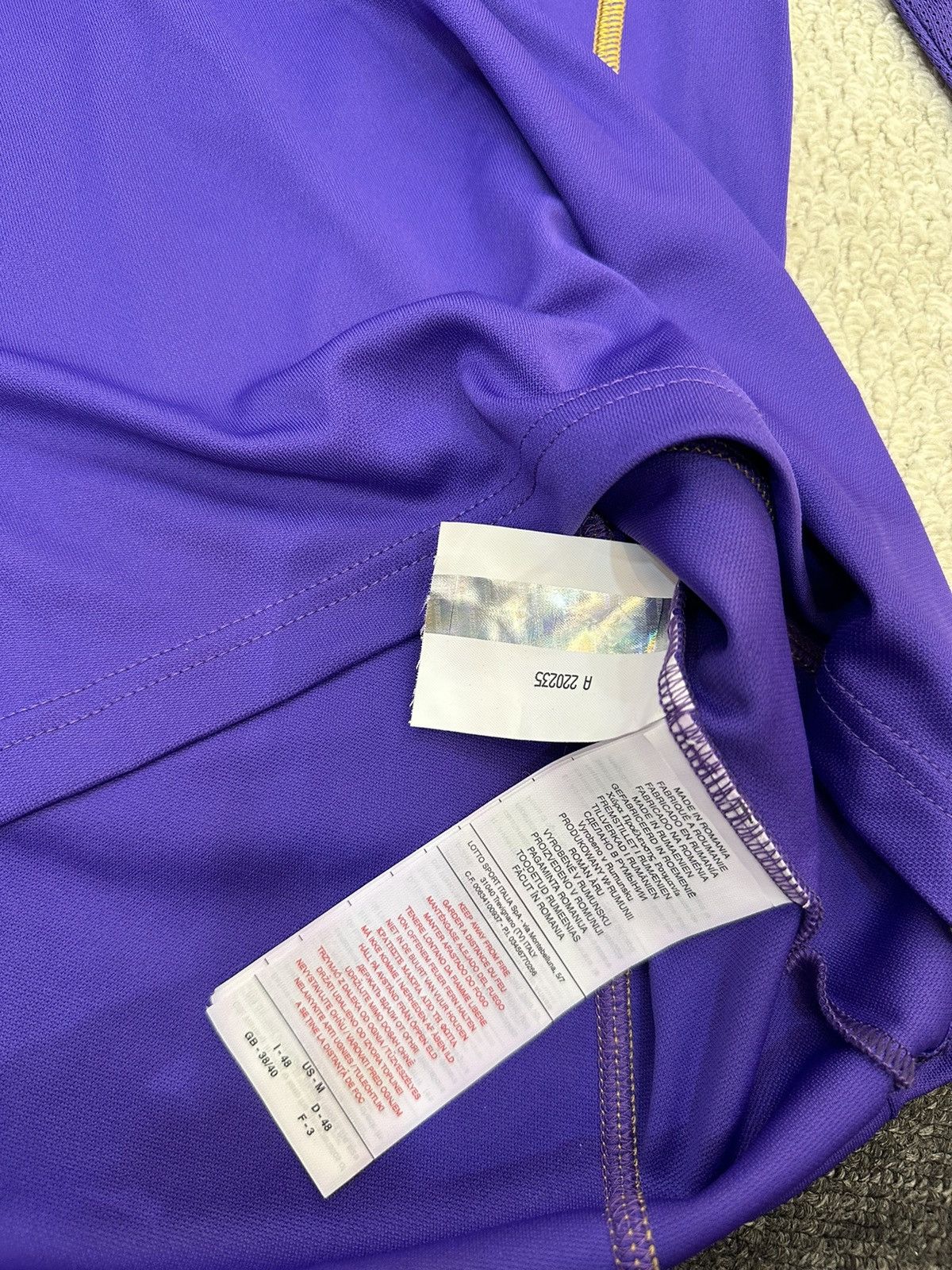 Diadora Fiorentina 2008 2009 Home Long Sleeve Newtag soccer jersey Size US M / EU 48-50 / 2 - 10 Thumbnail