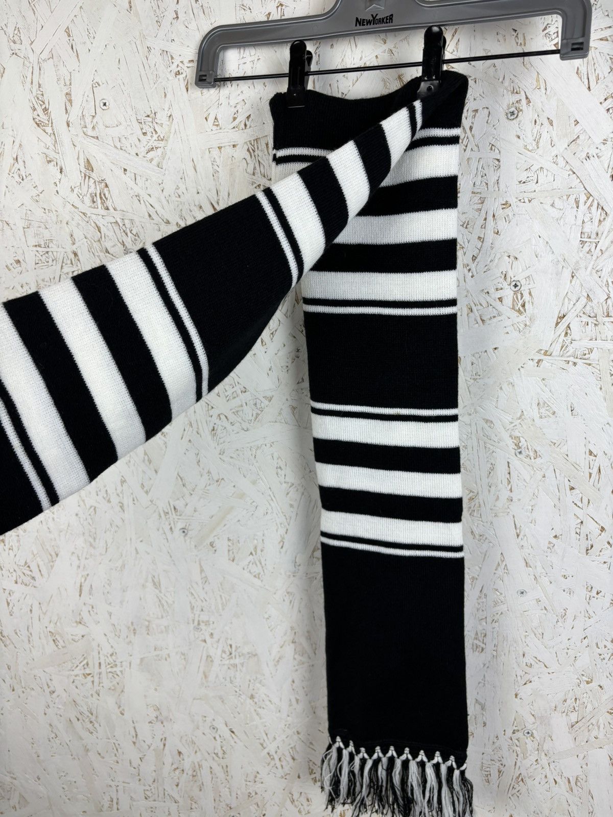 Vintage Vintage Juventus FC Striped Sportswear Scarf Muffler Size ONE SIZE - 3 Thumbnail