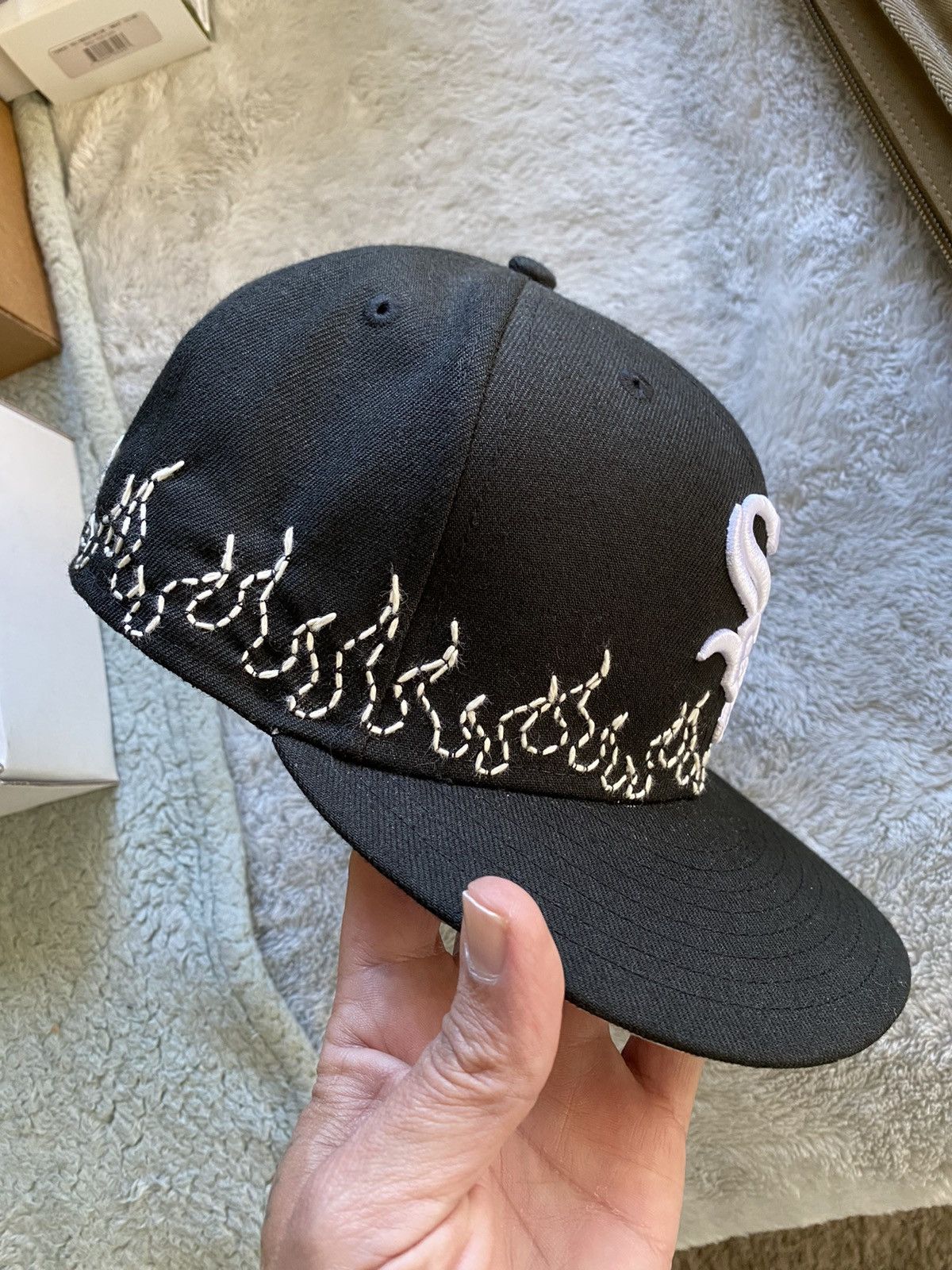 New Era New Era x Loso NYC Chicago white Sox flames fitted hat 7 1/4 Size ONE SIZE - 12 Thumbnail