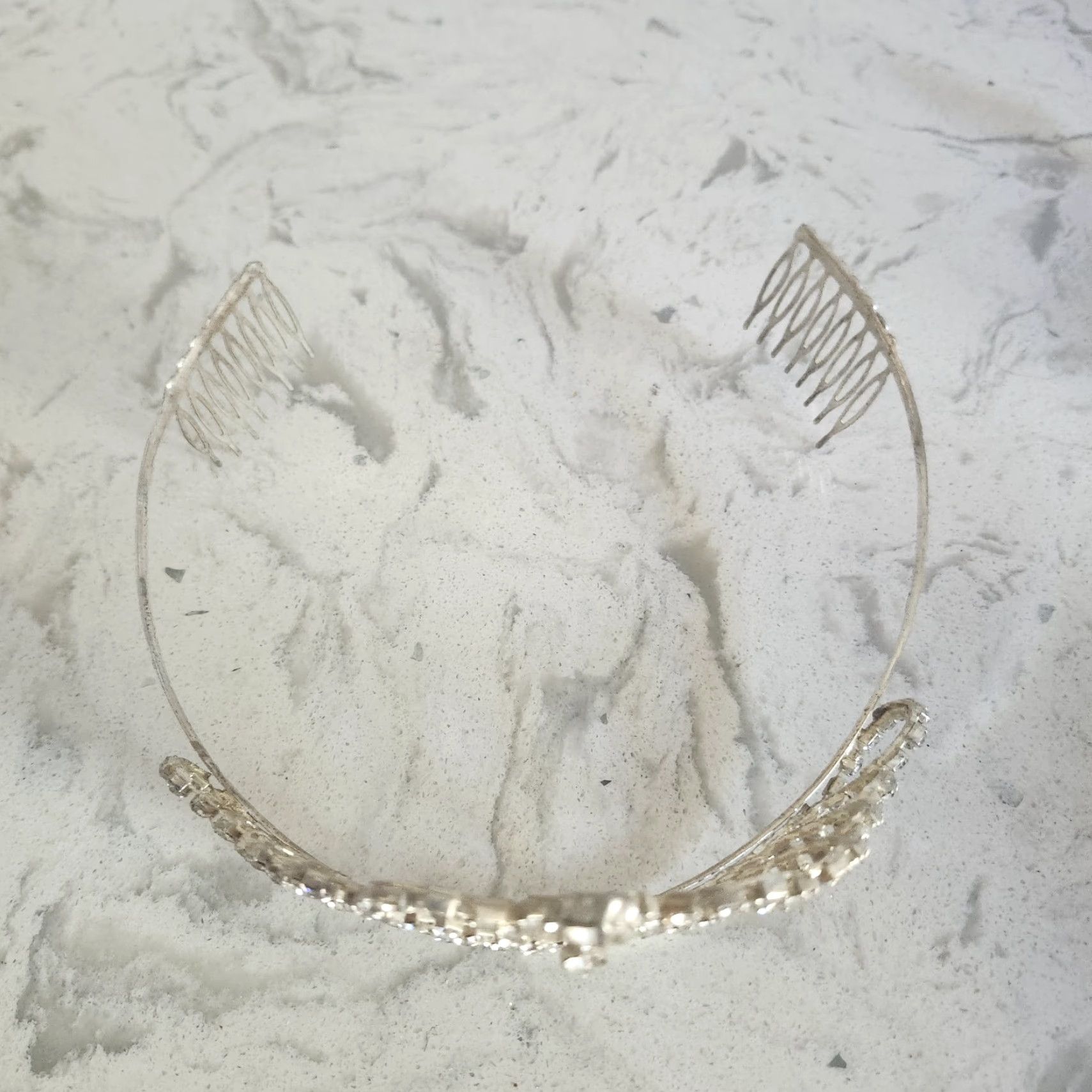 Vintage VINTAGE Silver Rhinestone Tiara Crown Headband With Comb Bridal Prom Size ONE SIZE - 5 Thumbnail