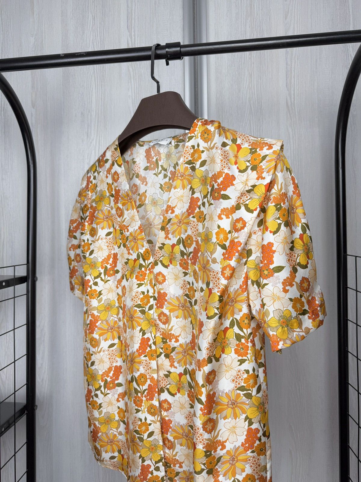 Sandro Sandro Paris Flower Floral Silk Blouse Ecru Size M / US 6-8 / IT 42-44 - 4 Thumbnail