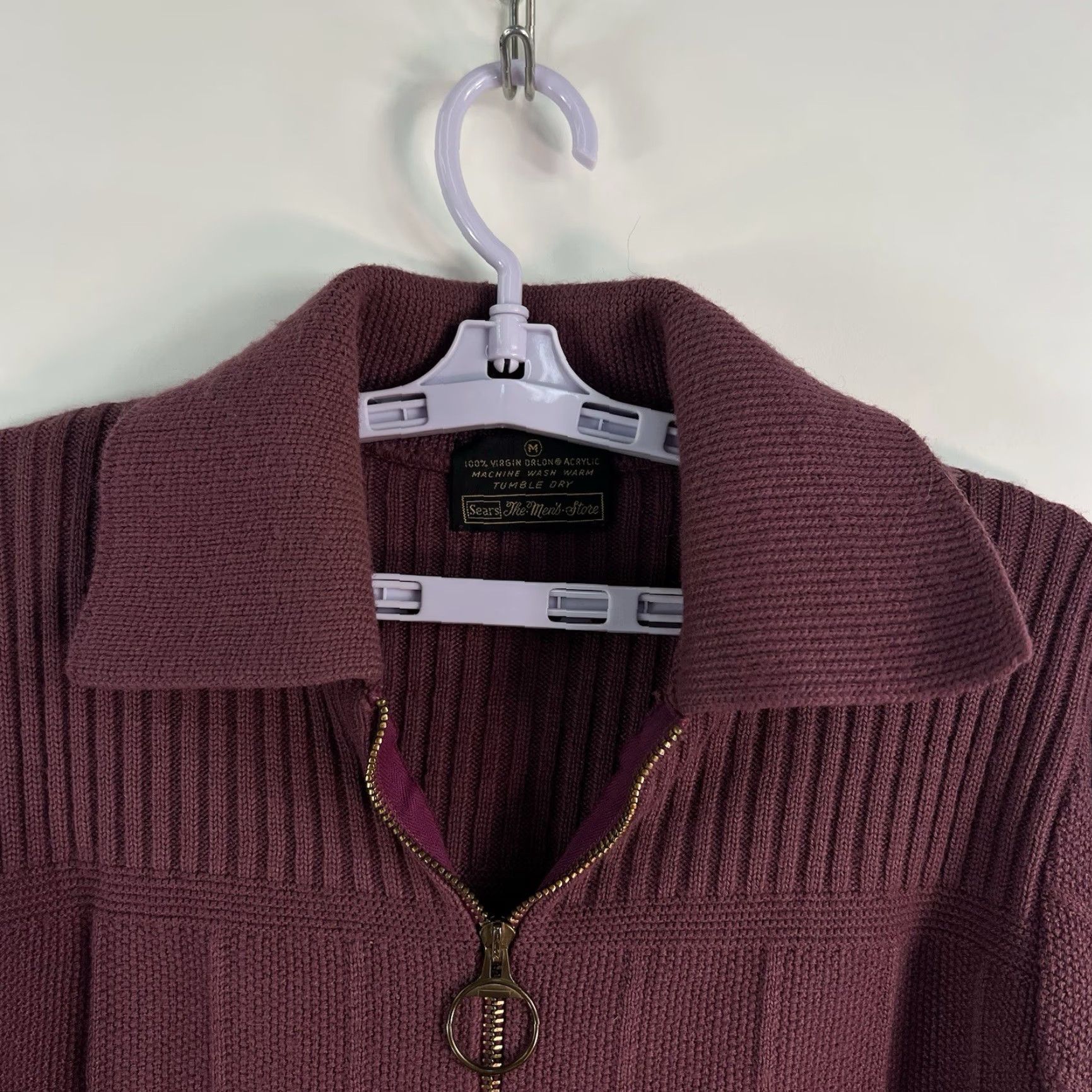 Sears VINTAGE Sears The Men's Store Cardigan 100% Virgin Orlon Acrylic SZ M Mauve Green Letterman Look 1980s Mens Cardigan Size US L / EU 52-54 / 3 - 3 Thumbnail