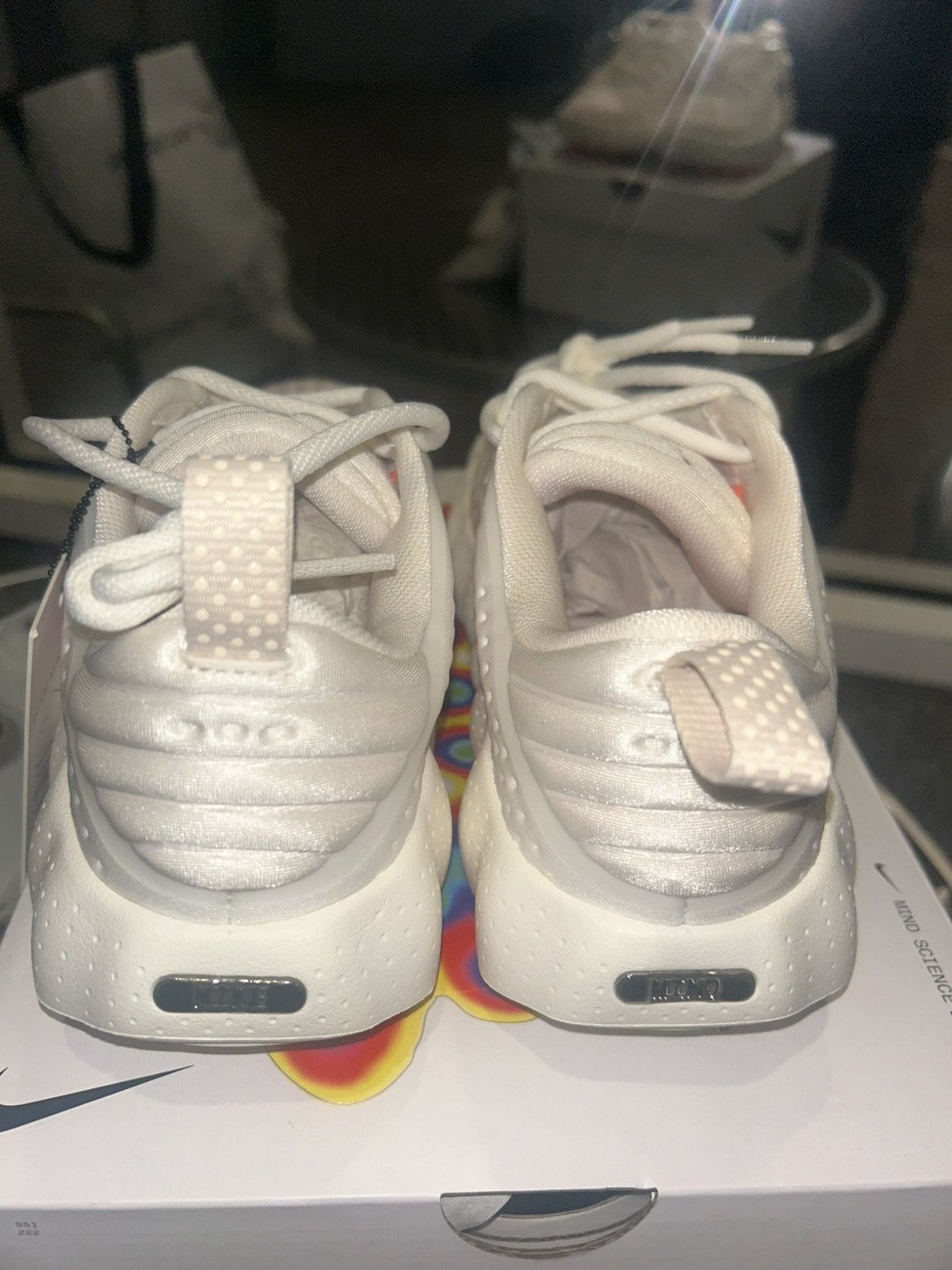 Nike Nike Mind 002 Sail (Women's) (Sz-8.5W/7mens) New 100% Size US 8.5 / IT 38.5 - 6 Thumbnail