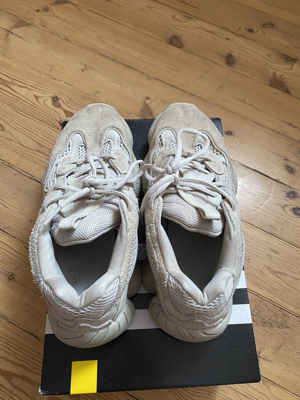 Yeezy Adidas Yeezy 500 "Blush" Size US 7 / EU 40 - 3 Thumbnail