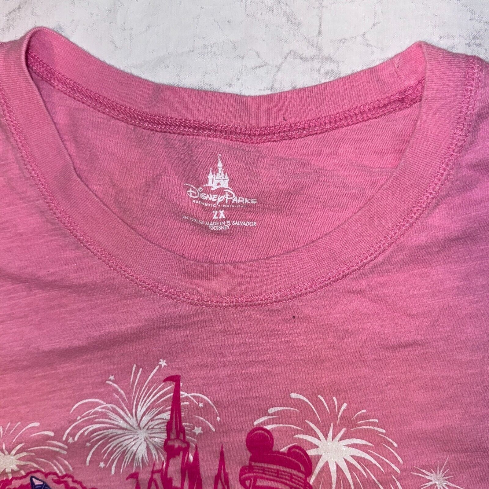 Disney 2014 Walt Disney World Mickey & Minnie Mouse Pink Short Slee Size XXL / US 16-18 / IT 52-54 - 2 Thumbnail