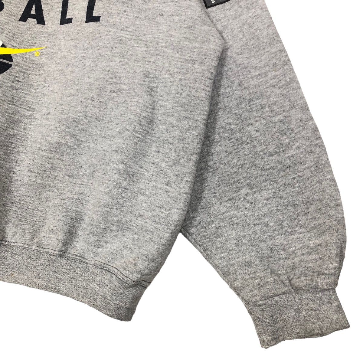NCAA Vintage 90s Nike Swoosh X University Of Michigan Sweatshirt Size US XL / EU 56 / 4 - 5 Thumbnail