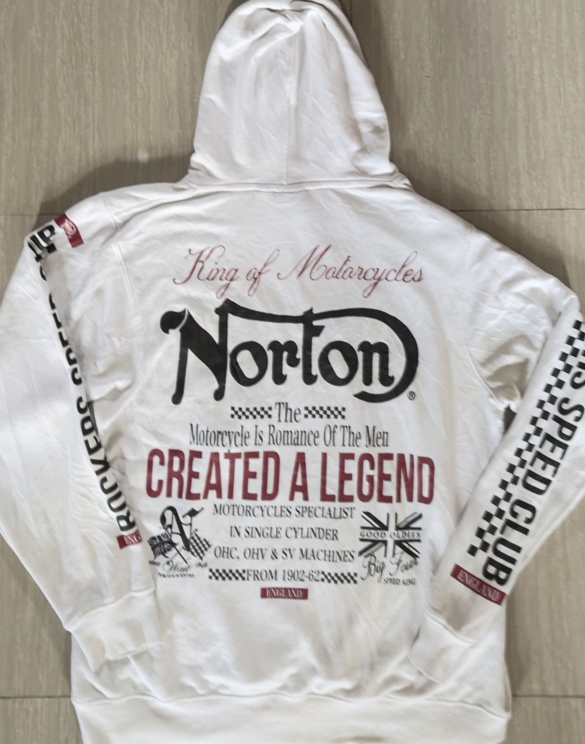 Norton Norton Vintage King Of Motorcyle England Authentic Hoodie Size US XL / EU 56 / 4 - 3 Thumbnail