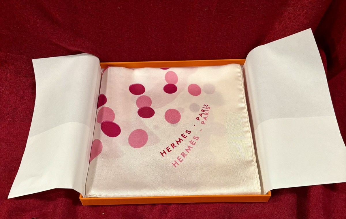 Hermes HERMES Silk Hola Flamenca Scarf 90 Blanc Rose Fuchsia Size ONE SIZE - 1 Thumbnail