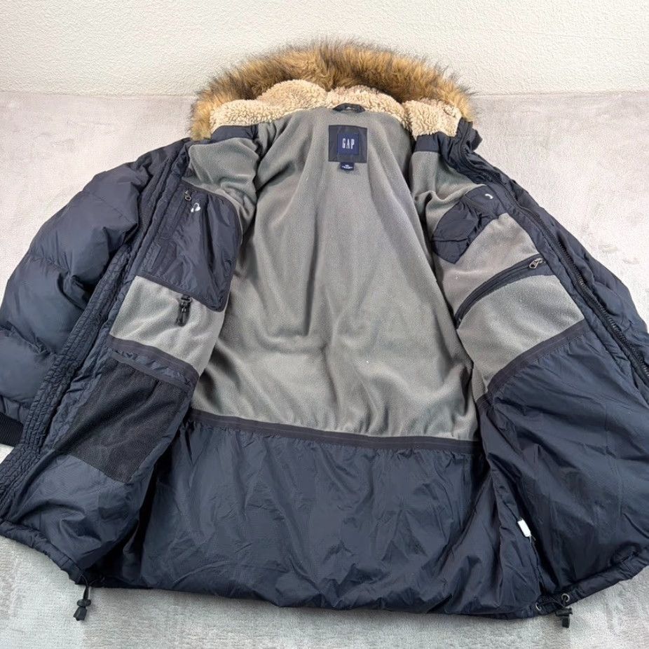 Gap VINTAGE Gap Goose Down Winter Parka Jacket Men 2XL Black Faux Fur Hood Warm Regular Length Parka Mens Jacket Size US XXL / EU 58 / 5 - 6 Thumbnail