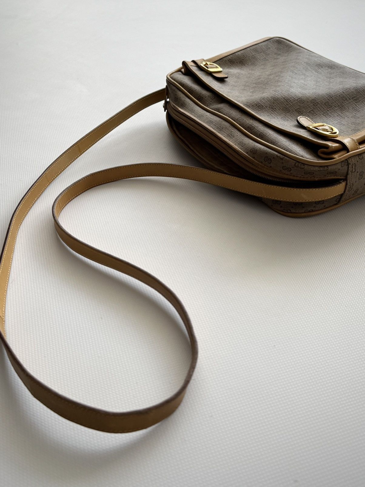 Gucci Vintage Gucci Micro GG Supreme PVC Shoulder Bag Size ONE SIZE - 4 Thumbnail