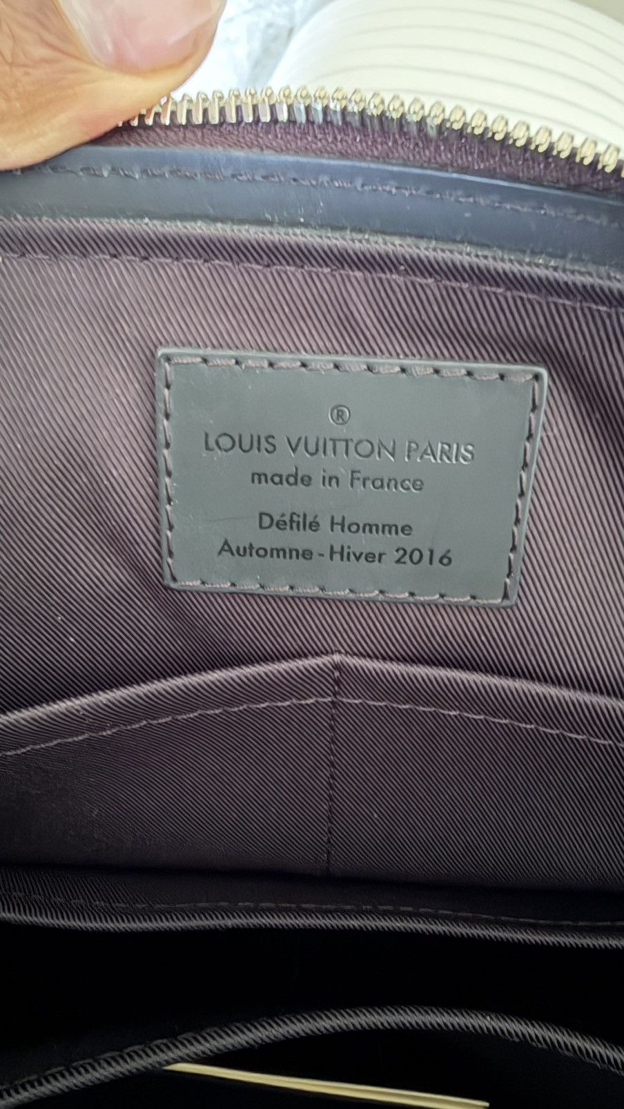 Louis Vuitton Louis Vuitton FW16 Kim Jones Monogram Eclipse Runway Tote Size ONE SIZE - 2 Thumbnail