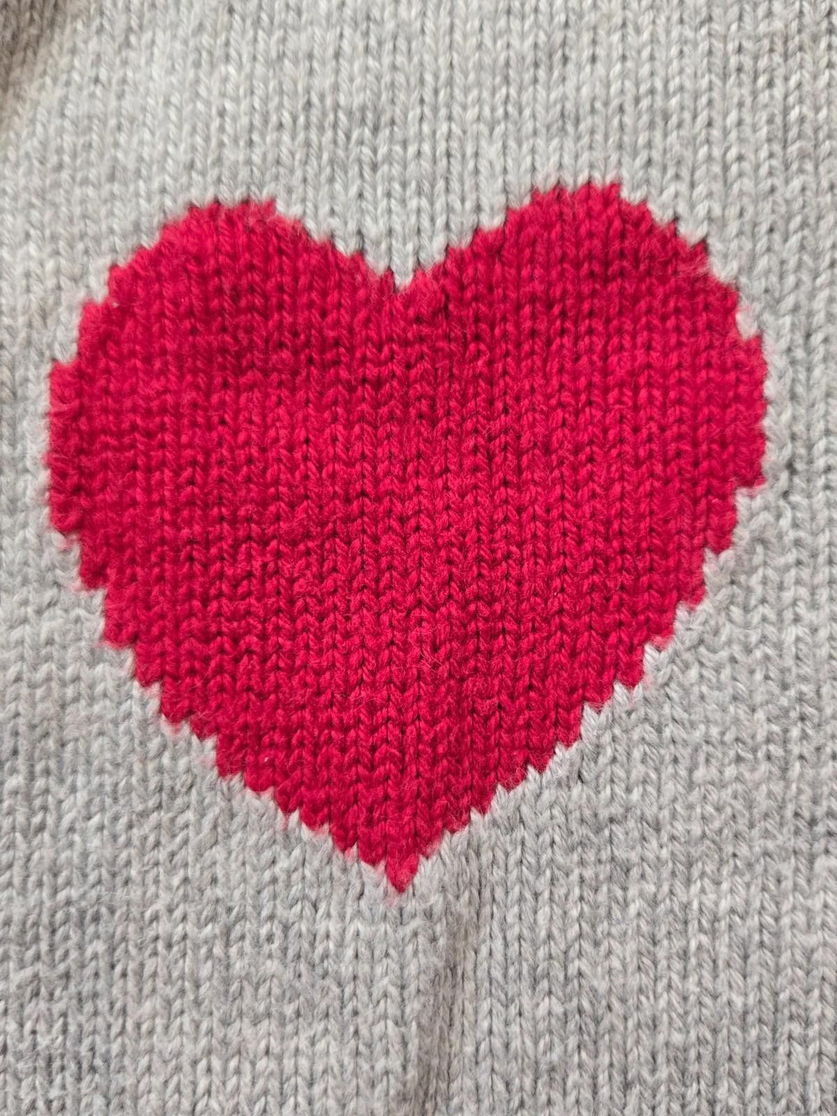 Gap Baby Gap Sweater Long Sleeved Heart U Gray 3-6 Months Size ONE SIZE - 4 Thumbnail