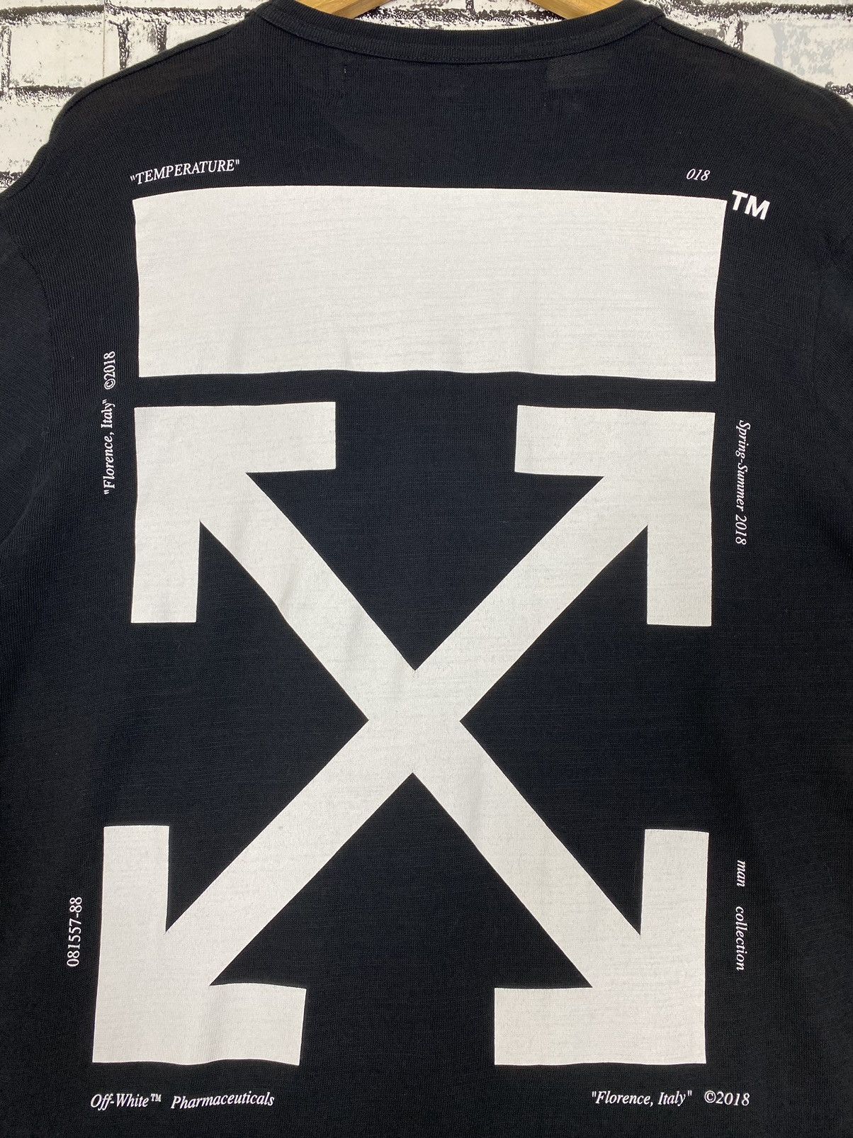Off-White SS18 “Mona Lisa” Size US L / EU 52-54 / 3 - 4 Thumbnail