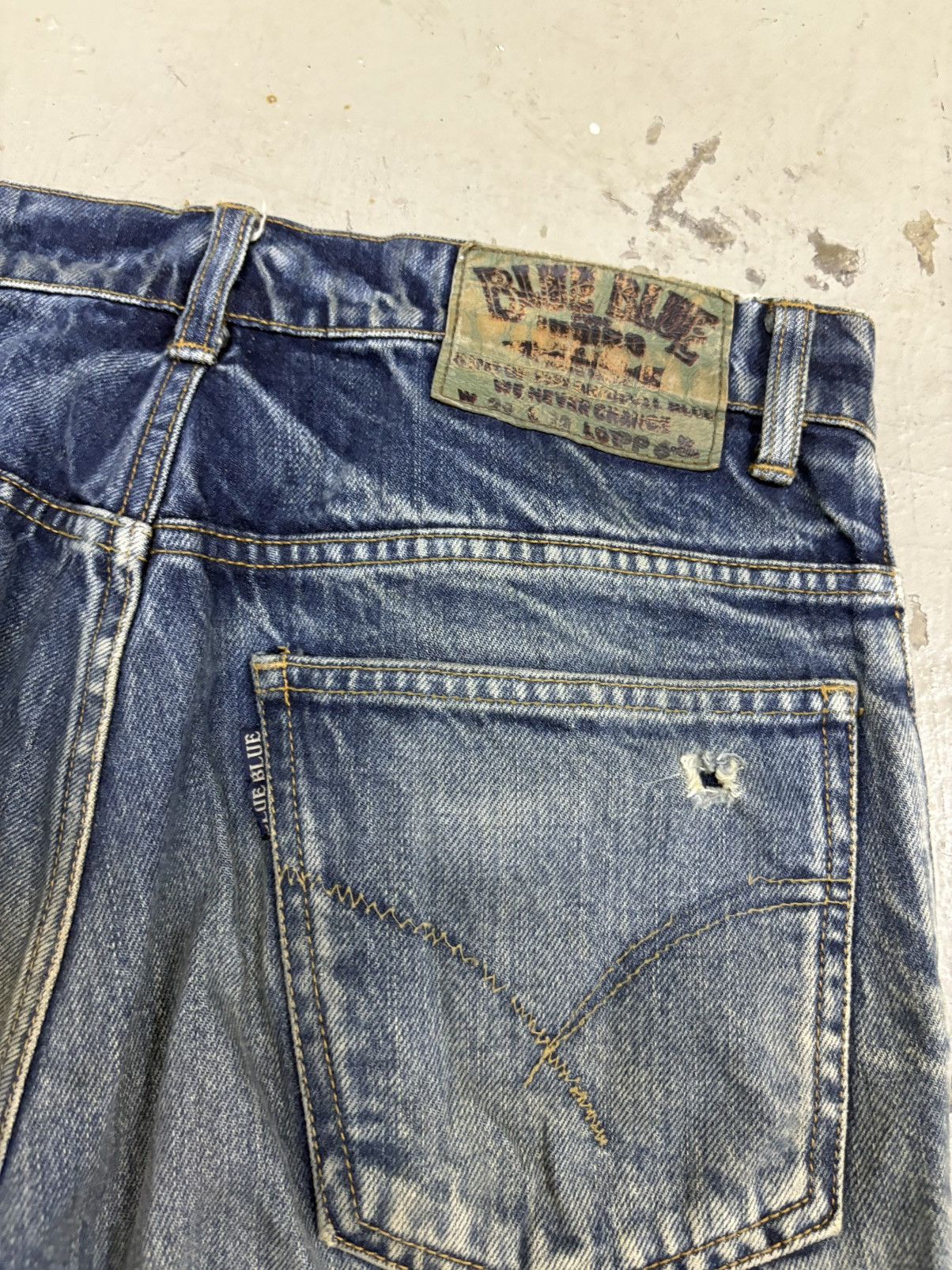 Tornado Mart Vintage Bell Bottom Blue Blue Japan Mud Wash Boro Rusty Size US 31 - 6 Thumbnail