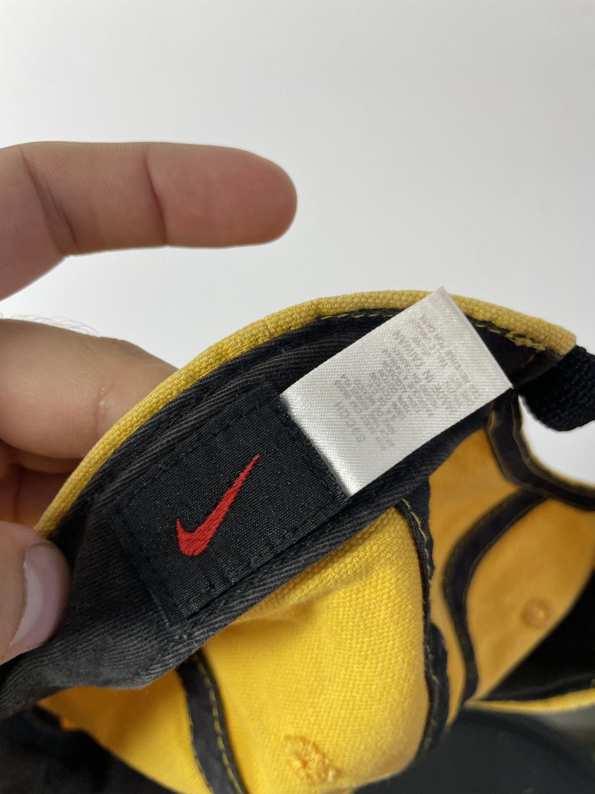 Nike Vintage Nike yellow double Swoosh Taiwan Cap Size ONE SIZE - 11 Thumbnail