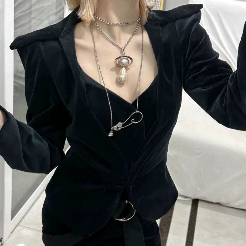 Vivienne Westwood Vivienne Westwood Black velvet suit jacket Size L / US 10 / IT 46 - 2 Thumbnail