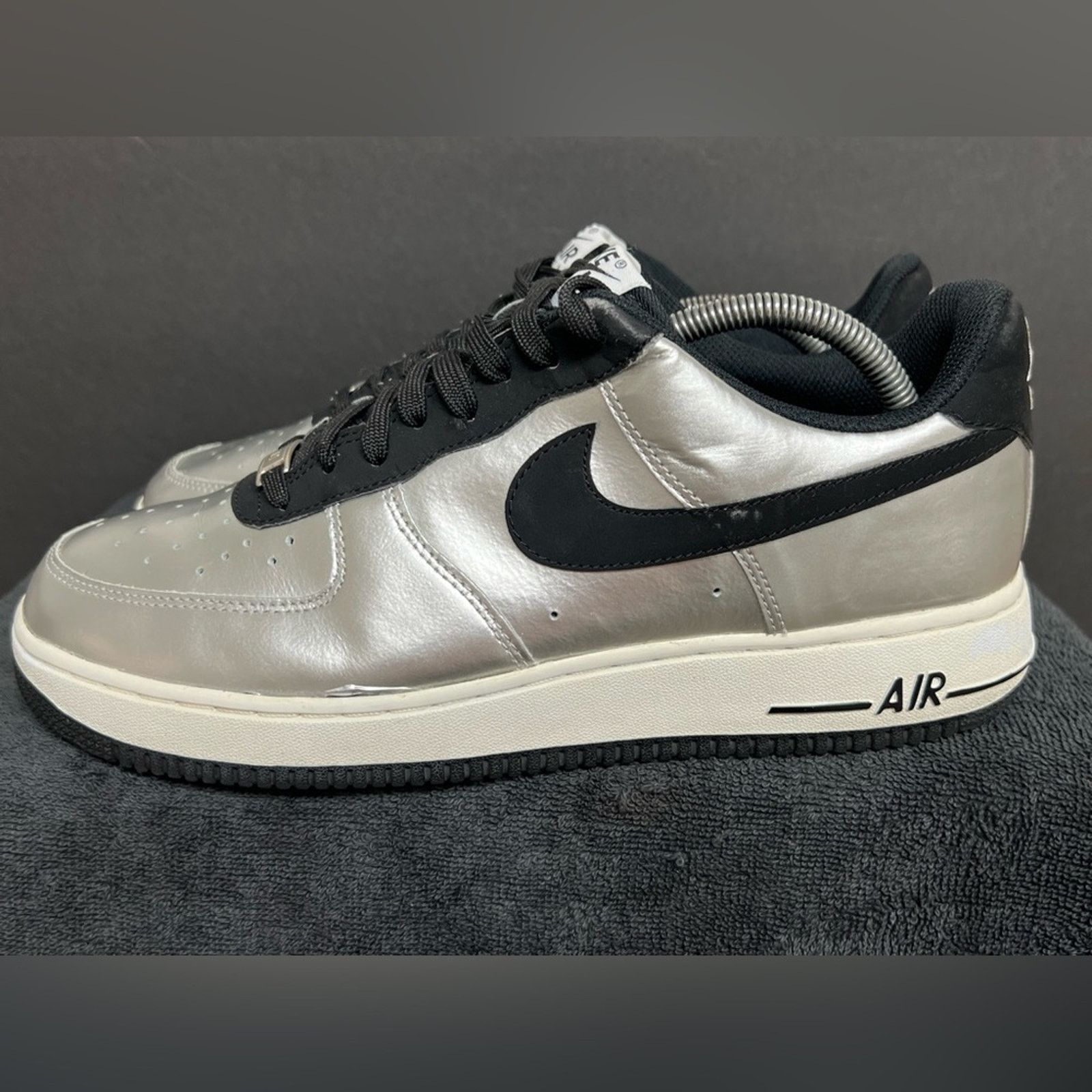 Nike Nike Mens Air Force 1 Silver Black Raiders Shoes Size 10 Size US 10 / EU 43 - 1 Thumbnail