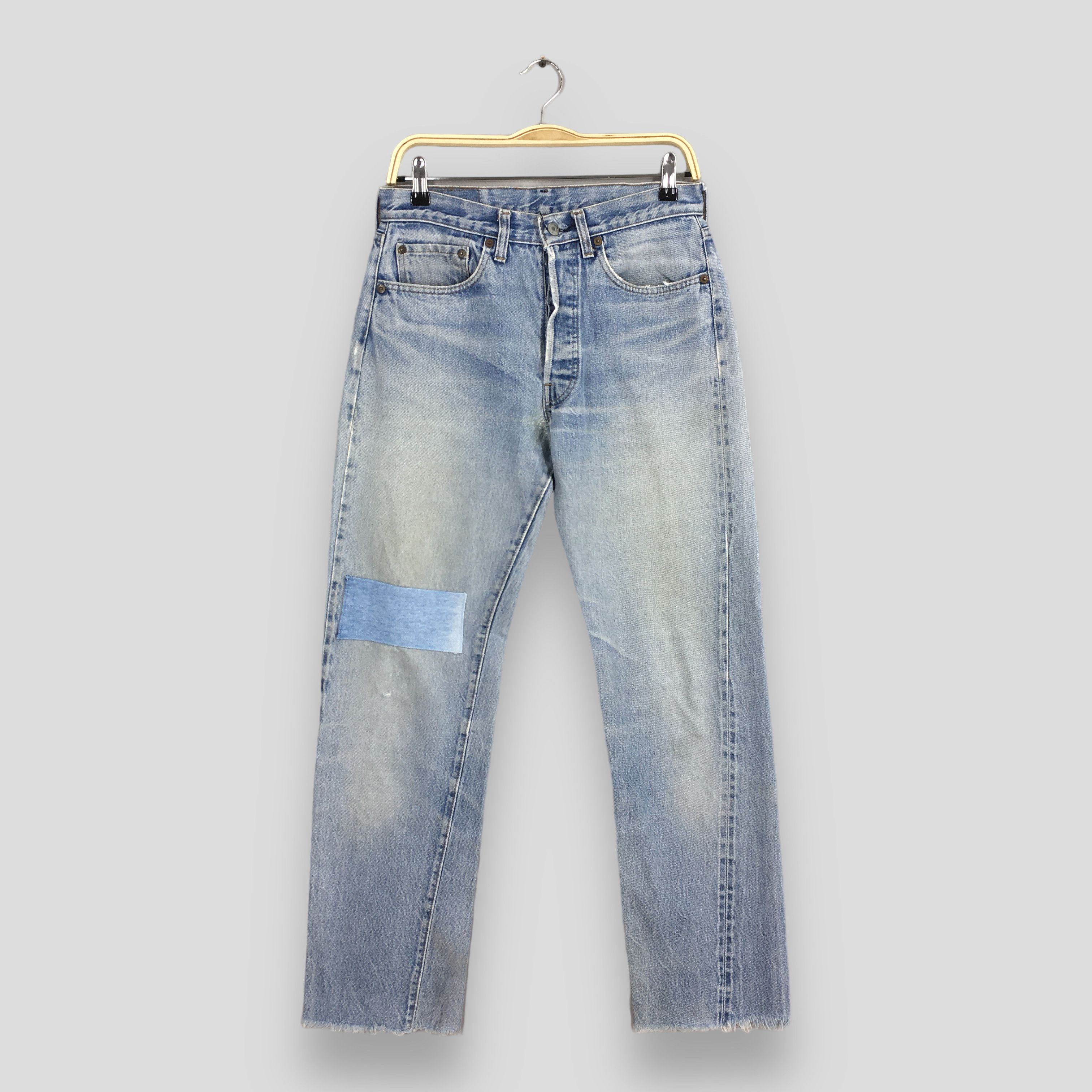 image of Size 28X29 Vintage 70's Levi's 501 Selvedge Stonewash Jeans in Blue, Men's