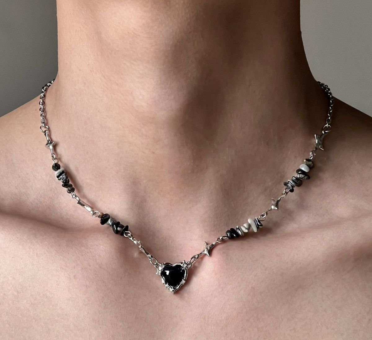 Jewelry Retro Punk Black Heart Star Stone Chain Necklace Choker Y2K in Silver, Men's