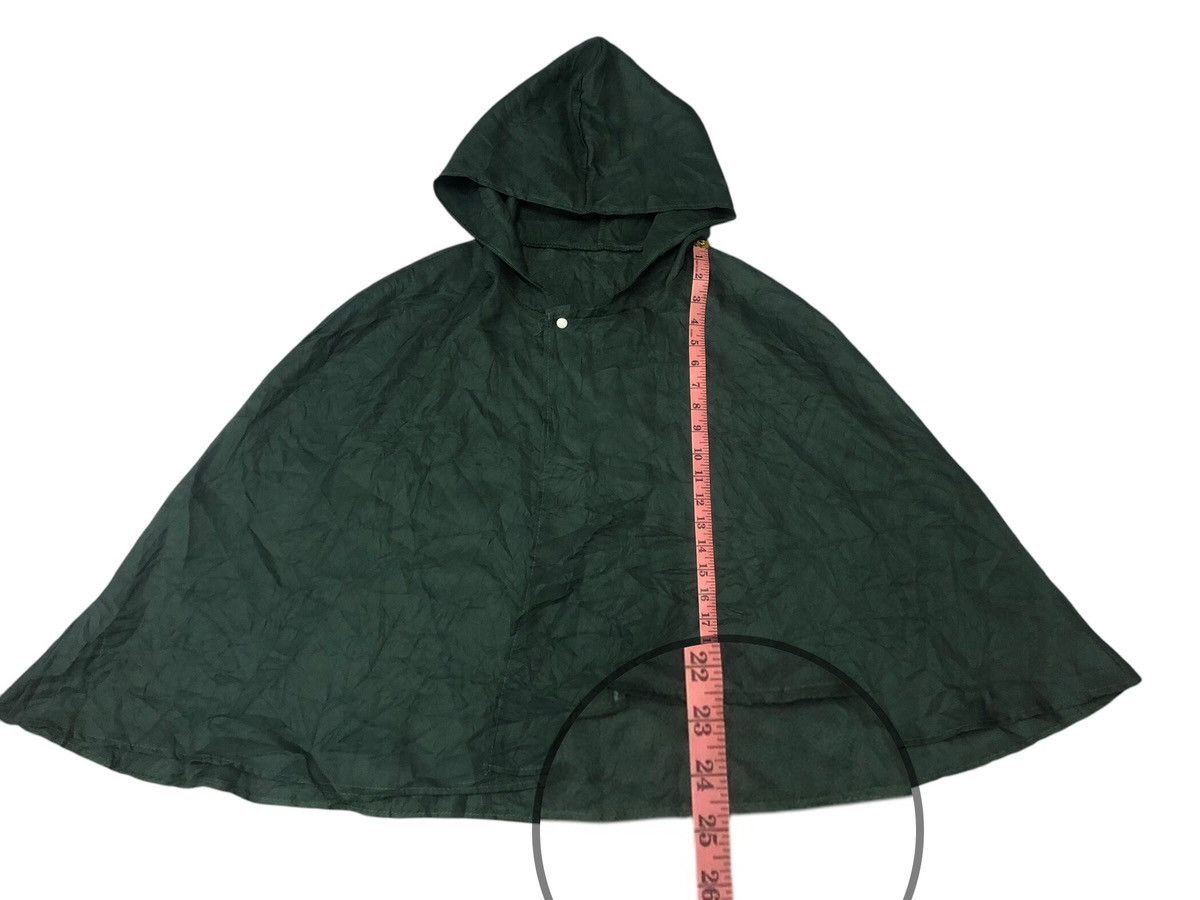 Anime × Japanese Brand Anime Attacks on Titans cloaks Size US M / EU 48-50 / 2 - 4 Thumbnail