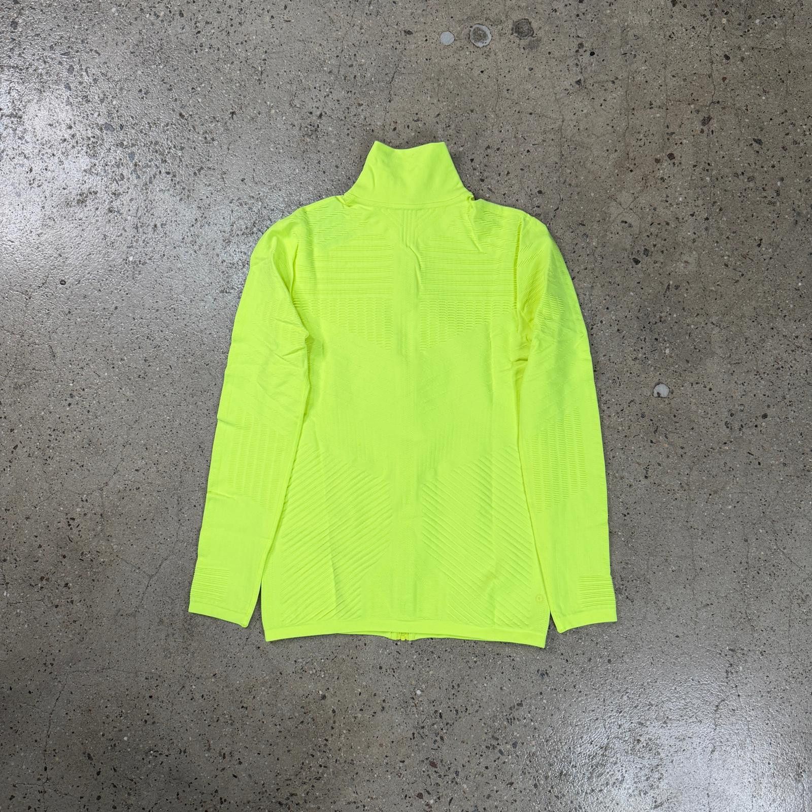Prada Prada Knit Top Size L / US 10 / IT 46 - 3 Thumbnail