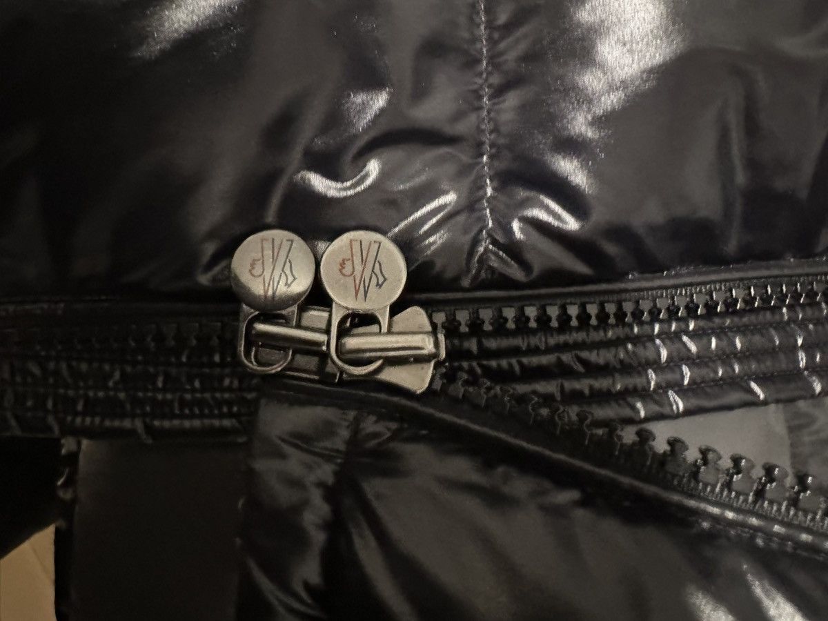Moncler Brand new Moncler maya size 3 Size US M / EU 48-50 / 2 - 10 Thumbnail