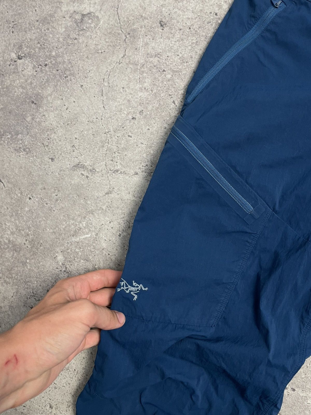 Arc'teryx Arcteryx pants nylon vintage small logo Gorpcore Size US 32 / EU 48 - 4 Thumbnail