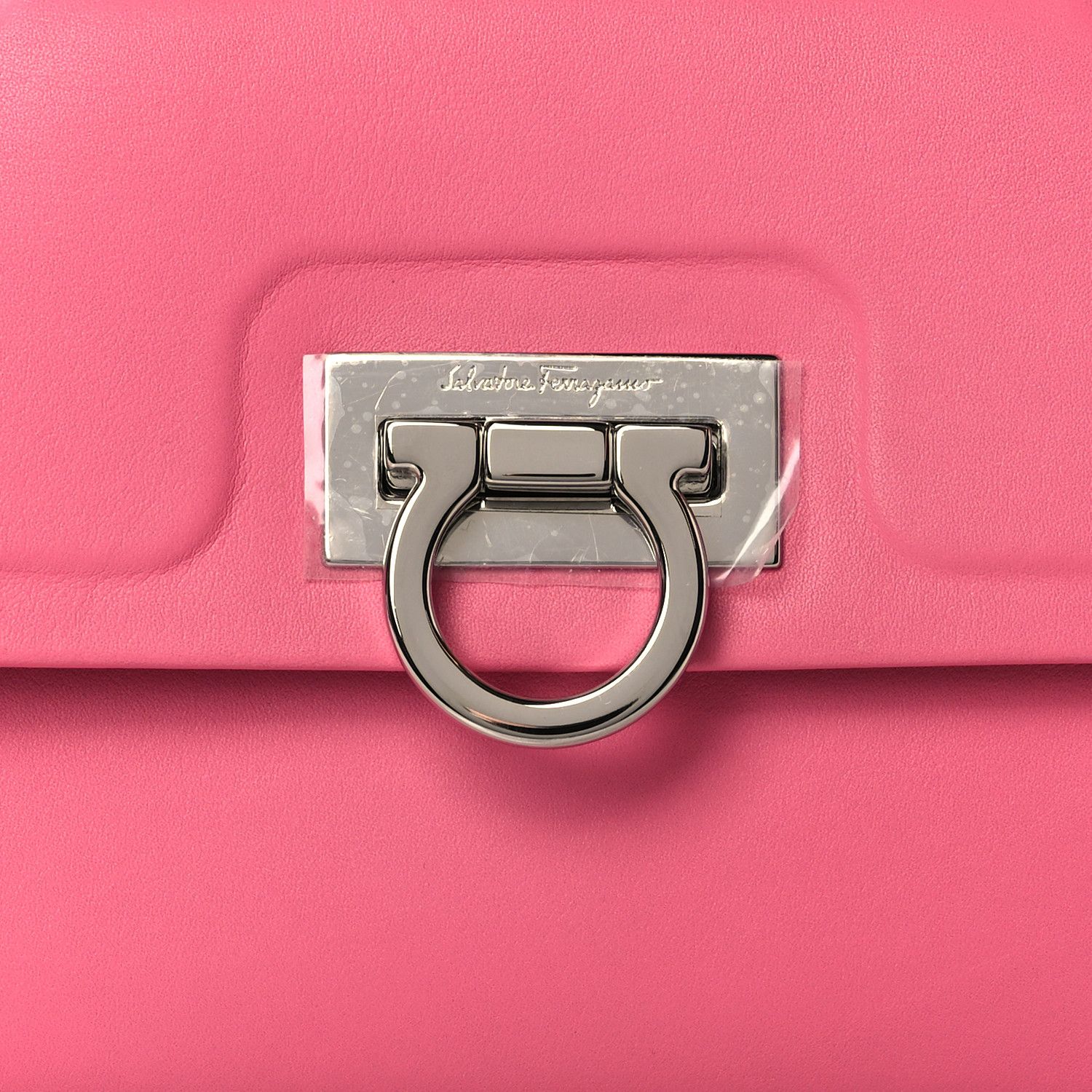 Salvatore Ferragamo o1s1rm0824 Size: OS / Calfskin Trifolio Shoulder Bag in Pink Size ONE SIZE - 6 Thumbnail