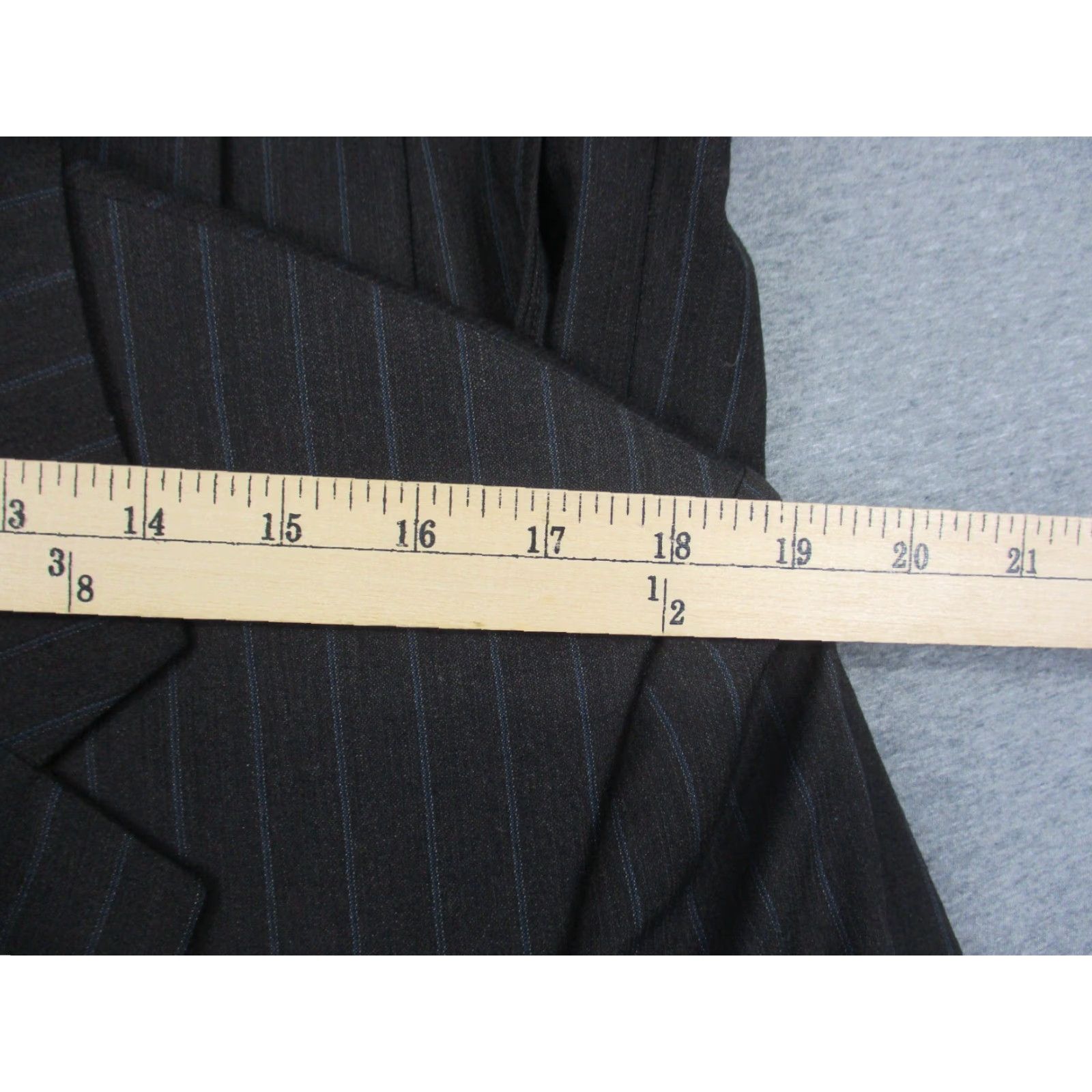 Vintage Paul Dione Suit Mens 2 Piece Gray Pinstriped 100% Wool 42L 36x30 Vintage No Size 42R - 7 Thumbnail