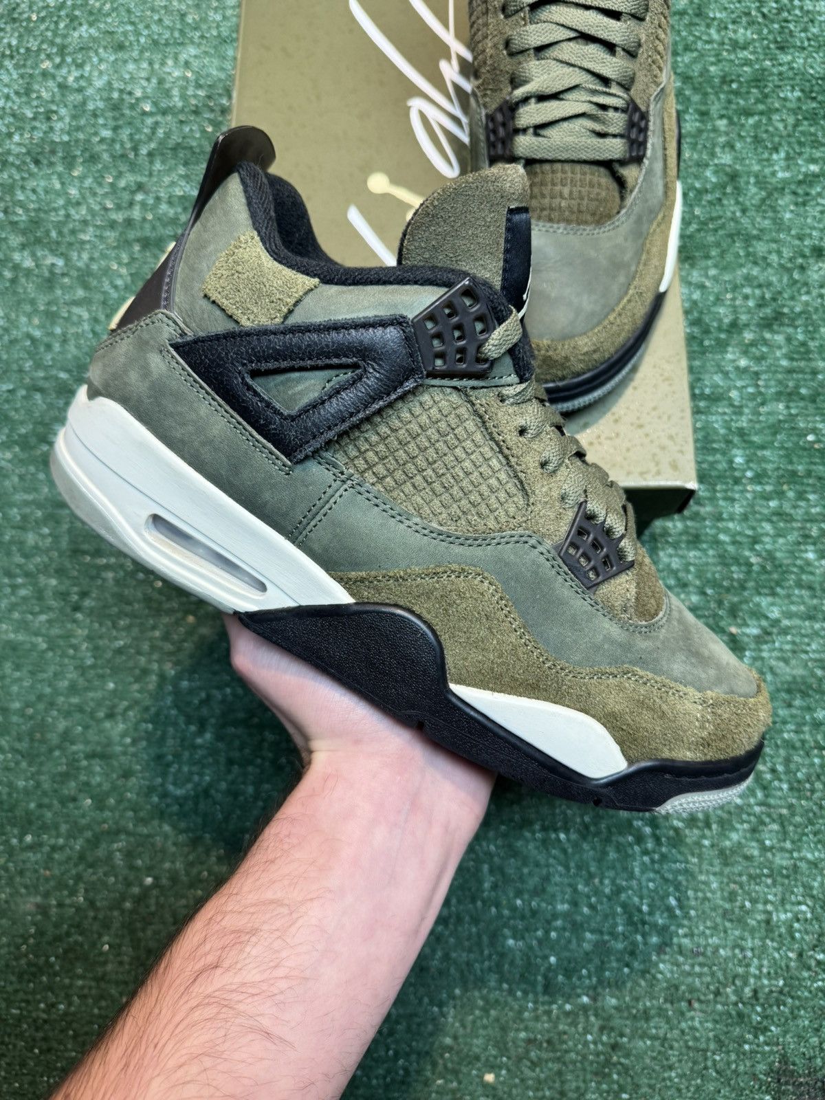 Jordan Brand Jordan Retro 4 Olive Green Size 9 Size US 9 / EU 42 - 1 Thumbnail