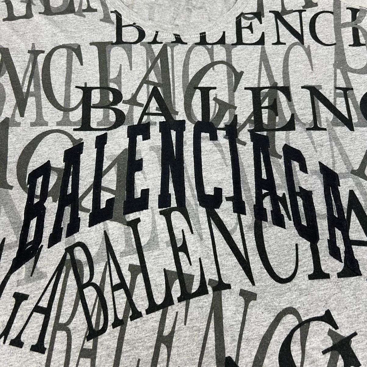 Balenciaga Balenciaga Embroidered All Over Logo Grey T-Shirt Size US S / EU 44-46 / 1 - 3 Thumbnail