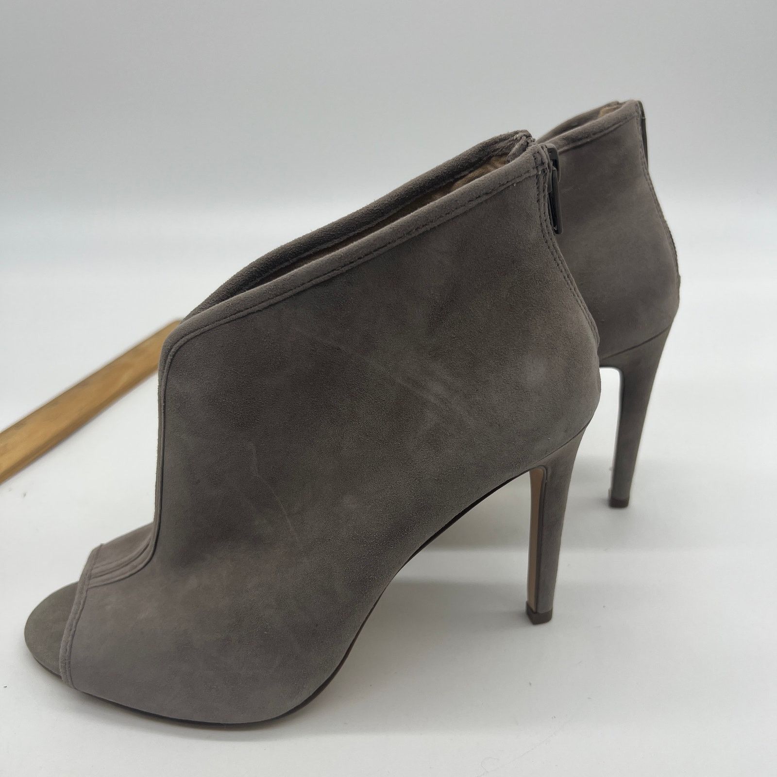 Other G.I.L.I. Peep Toe Zip Back Suede Booties Size 7 M Size US 7 / IT 37 - 2 Thumbnail