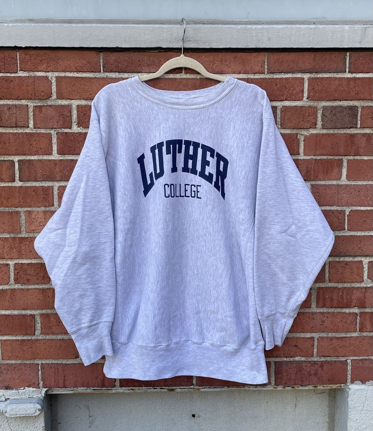 Champion Vintage Luther College Champion Reverse Weave Sweatshirt Size US XXL / EU 58 / 5 - 1 Thumbnail