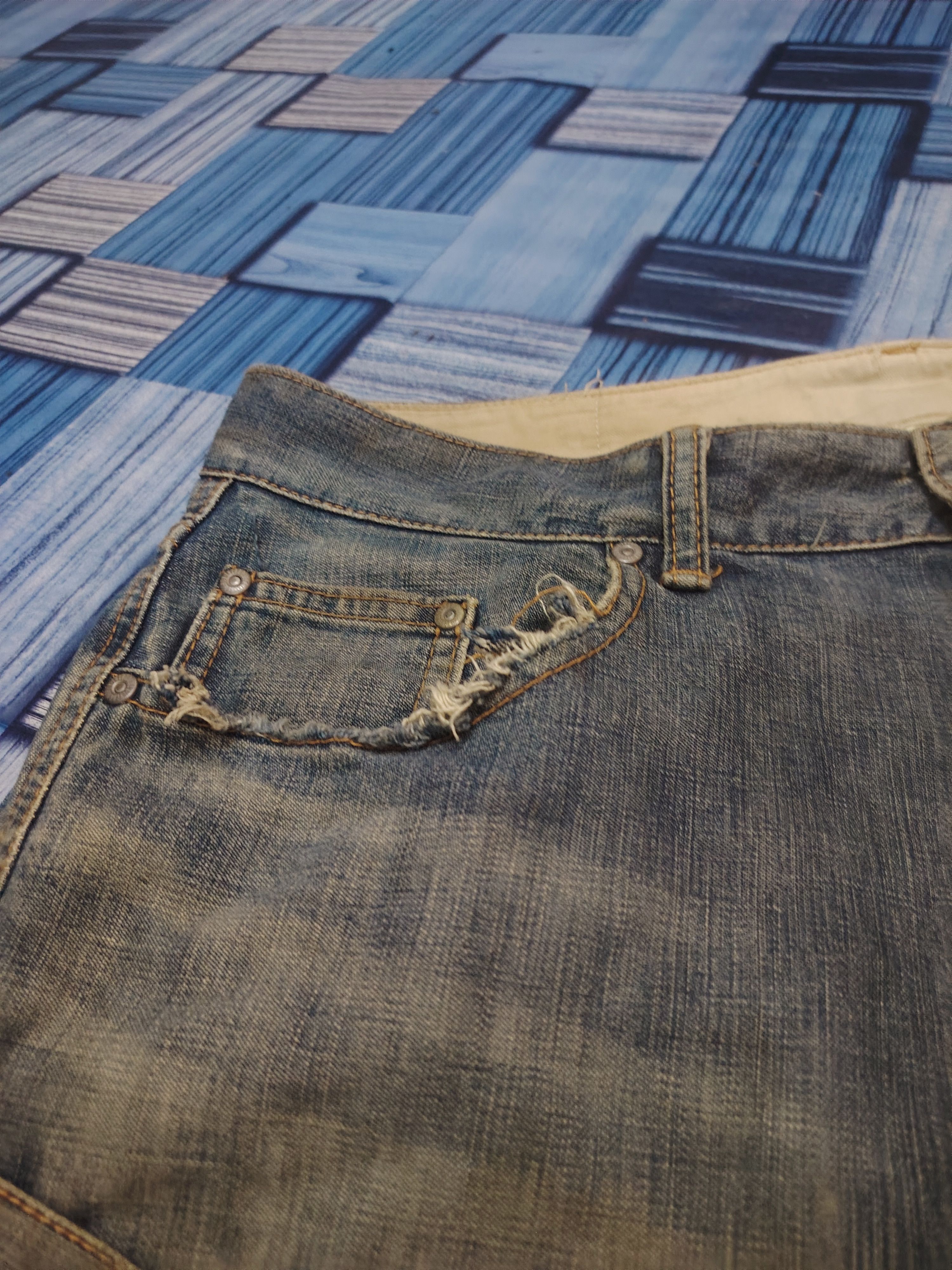 Who Decides War Rare Double Waist Japanese Incredible Distressed Baggy Style Size US 34 / EU 50 - 19 Thumbnail