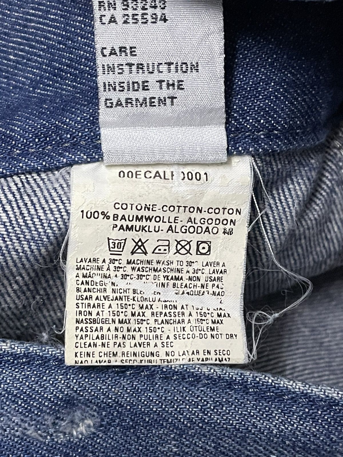 Diesel VINTAGE DIESEL INDUSTRY 90S DESIGNER OG FLARED CUT DENIM Size US 26 / EU 42 - 19 Thumbnail