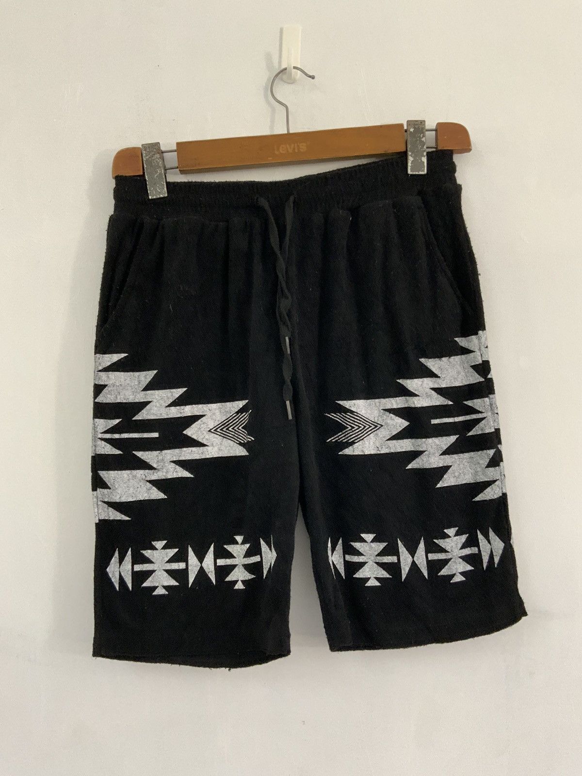 Vintage Black Navajo Unsound rags Shorts Pant Size US 31 - 1 Thumbnail