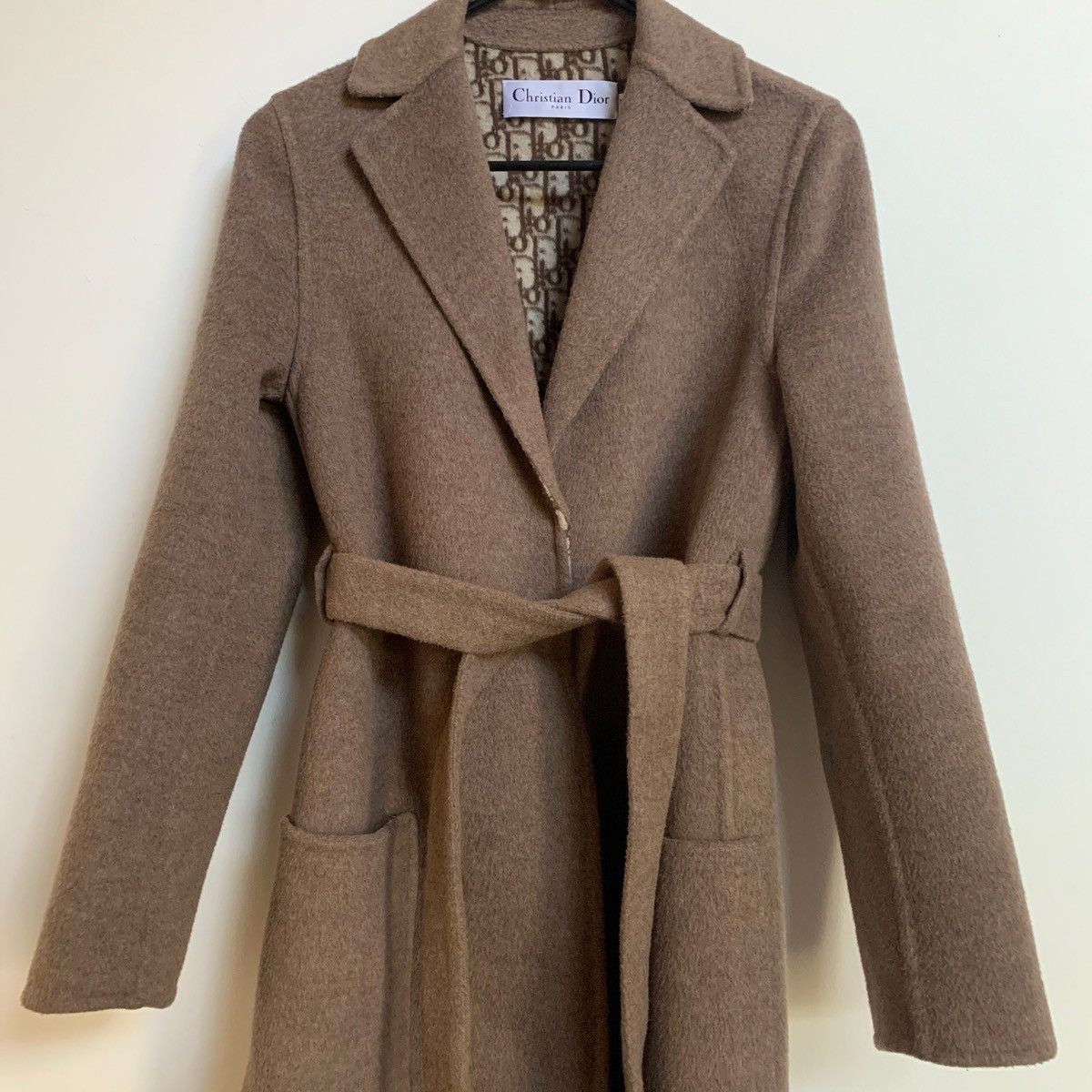 Dior Dior Camel Classic Wool Belt Coat Size XS / US 0-2 / IT 36-38 - 1 Thumbnail