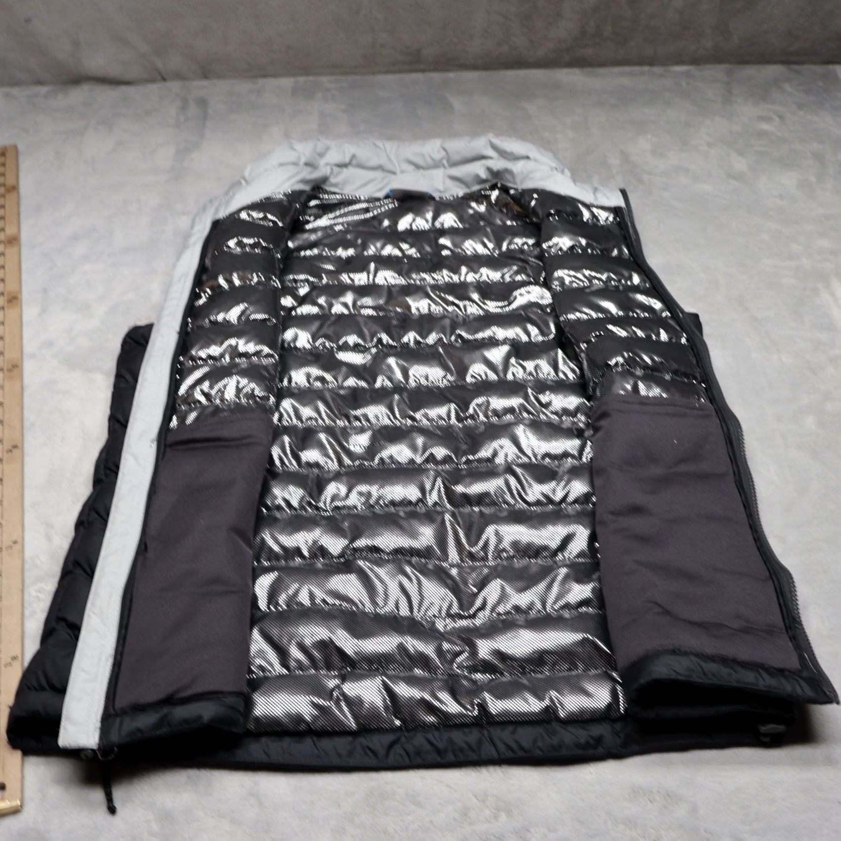 Vintage Columbia Vest Men Medium Black Out II Omni Heat Light Pack Winter Quilted Puffer Size US M / EU 48-50 / 2 - 4 Thumbnail